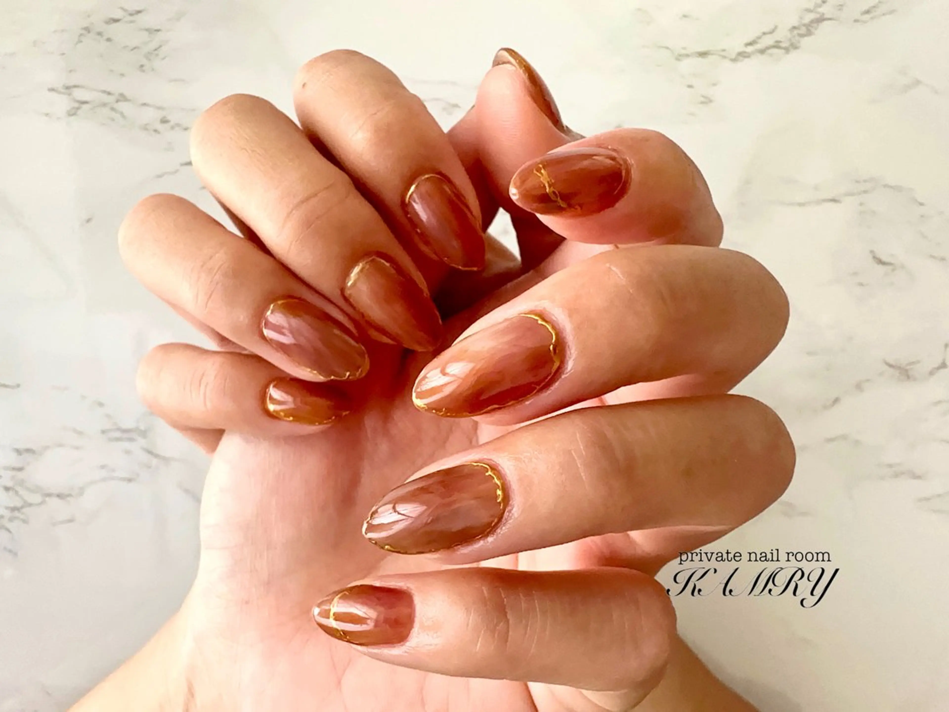 ネイル ゴールド 大理石ネイル(マーブル) ミラーネイル La ala nailのネイルデザイン