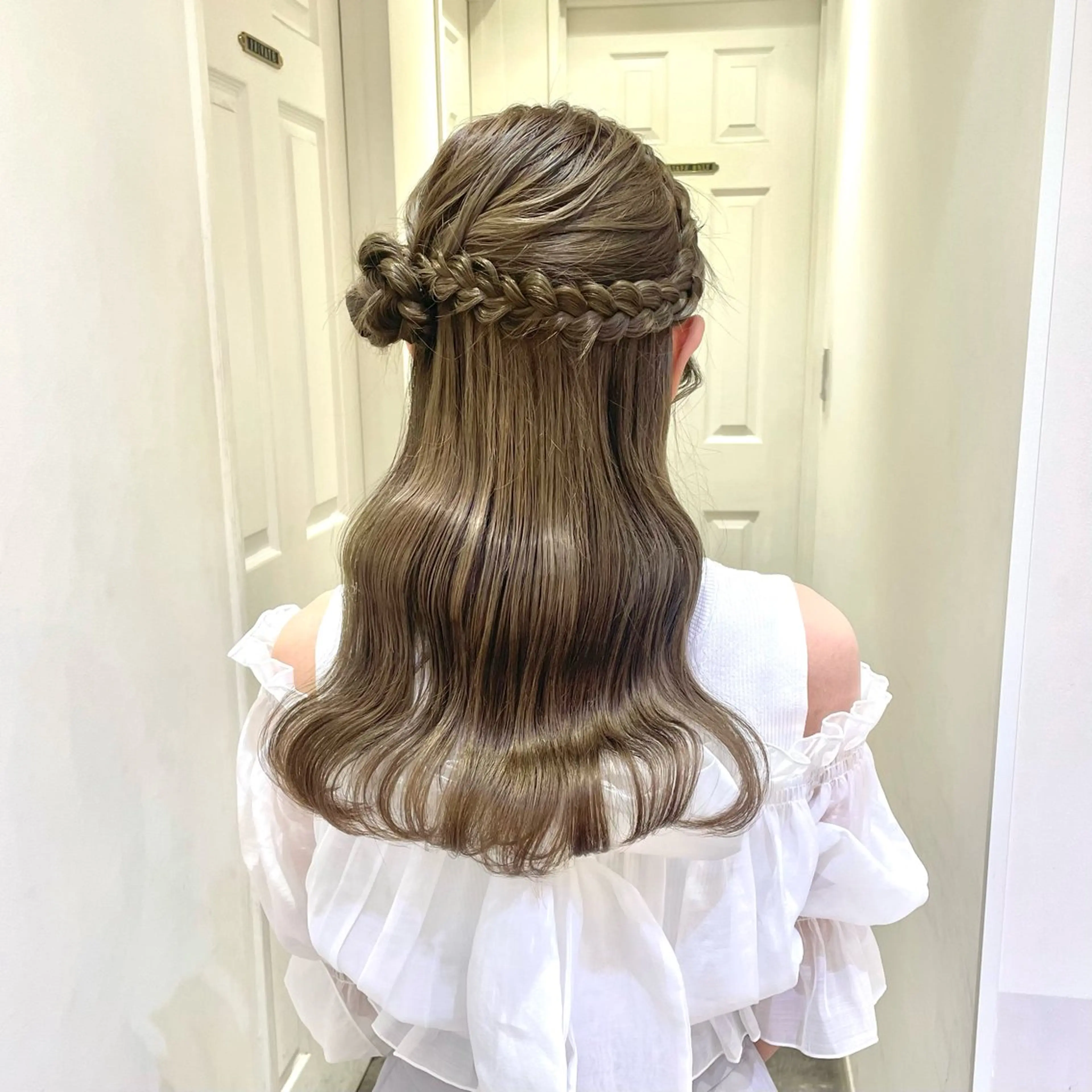 ヘアアレンジ ハイトーンカラー/ 長さだし🐇きょうかのヘアスタイル