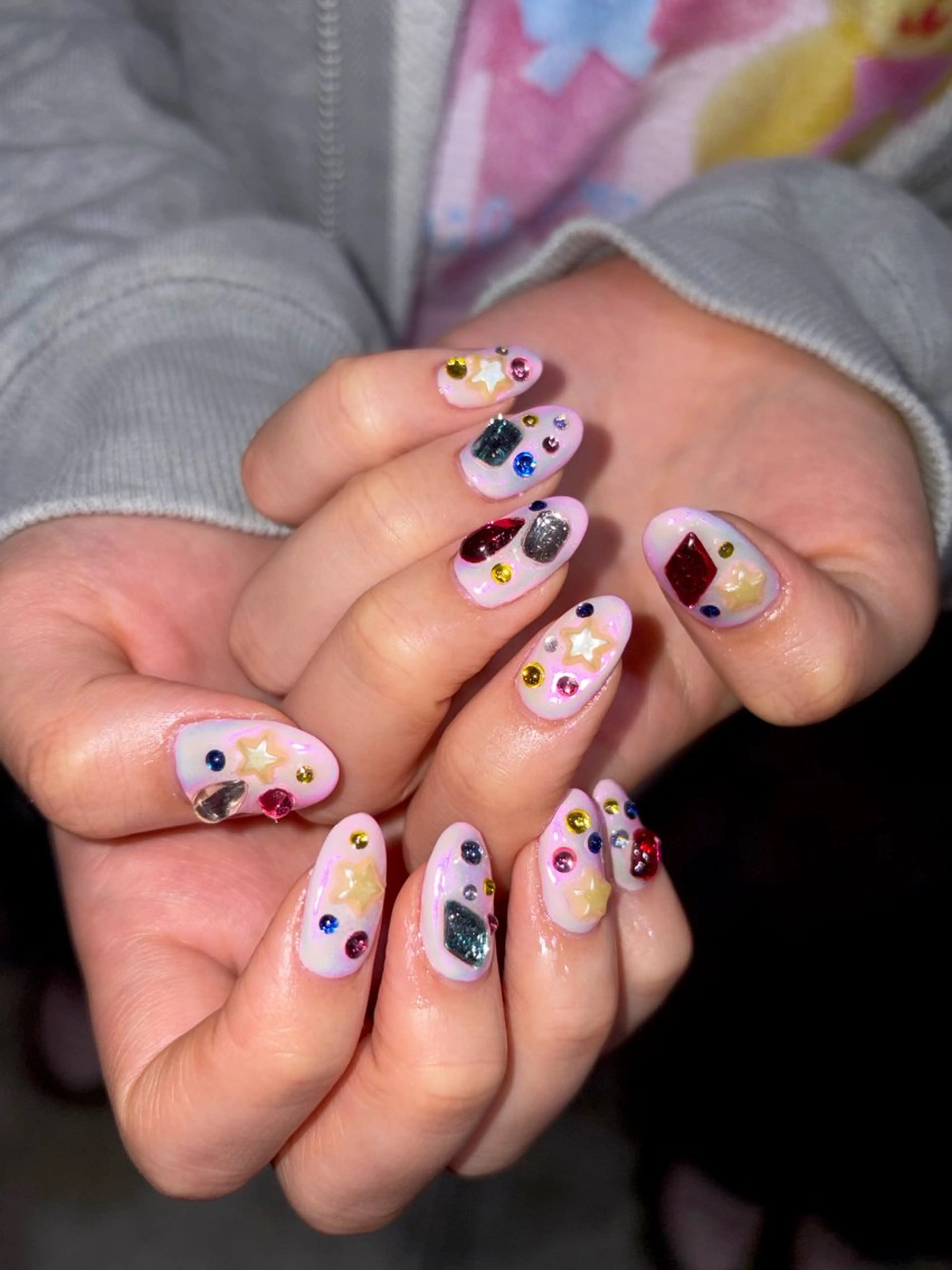 ネイル ハンドネイル PINS16✴︎ 原宿ネイリストumiのネイルデザイン