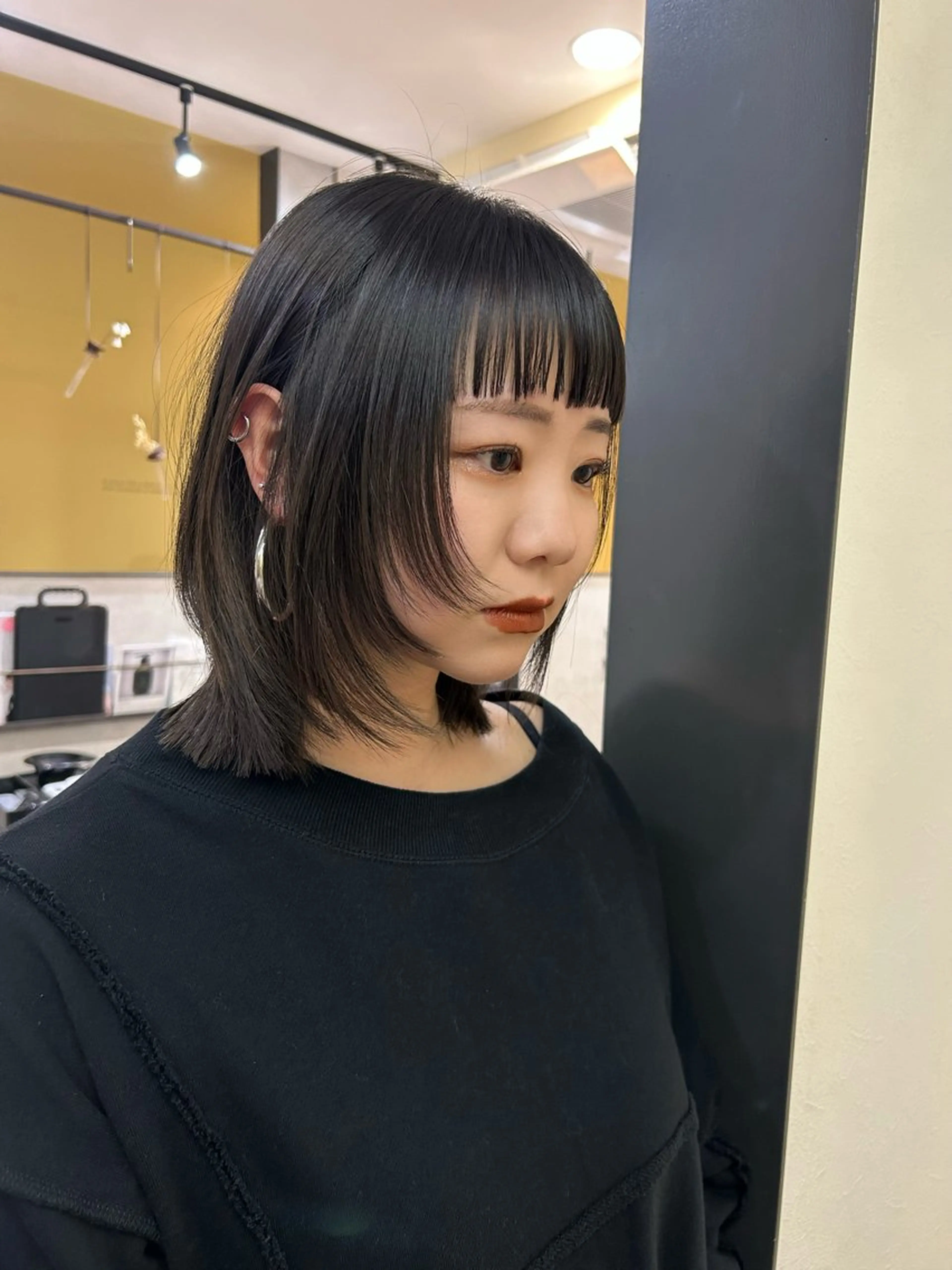 ミディアム カラー ミディアムレイヤー レイヤーカット カット トリートメント hub hair 透明感/レイヤーのヘアスタイル