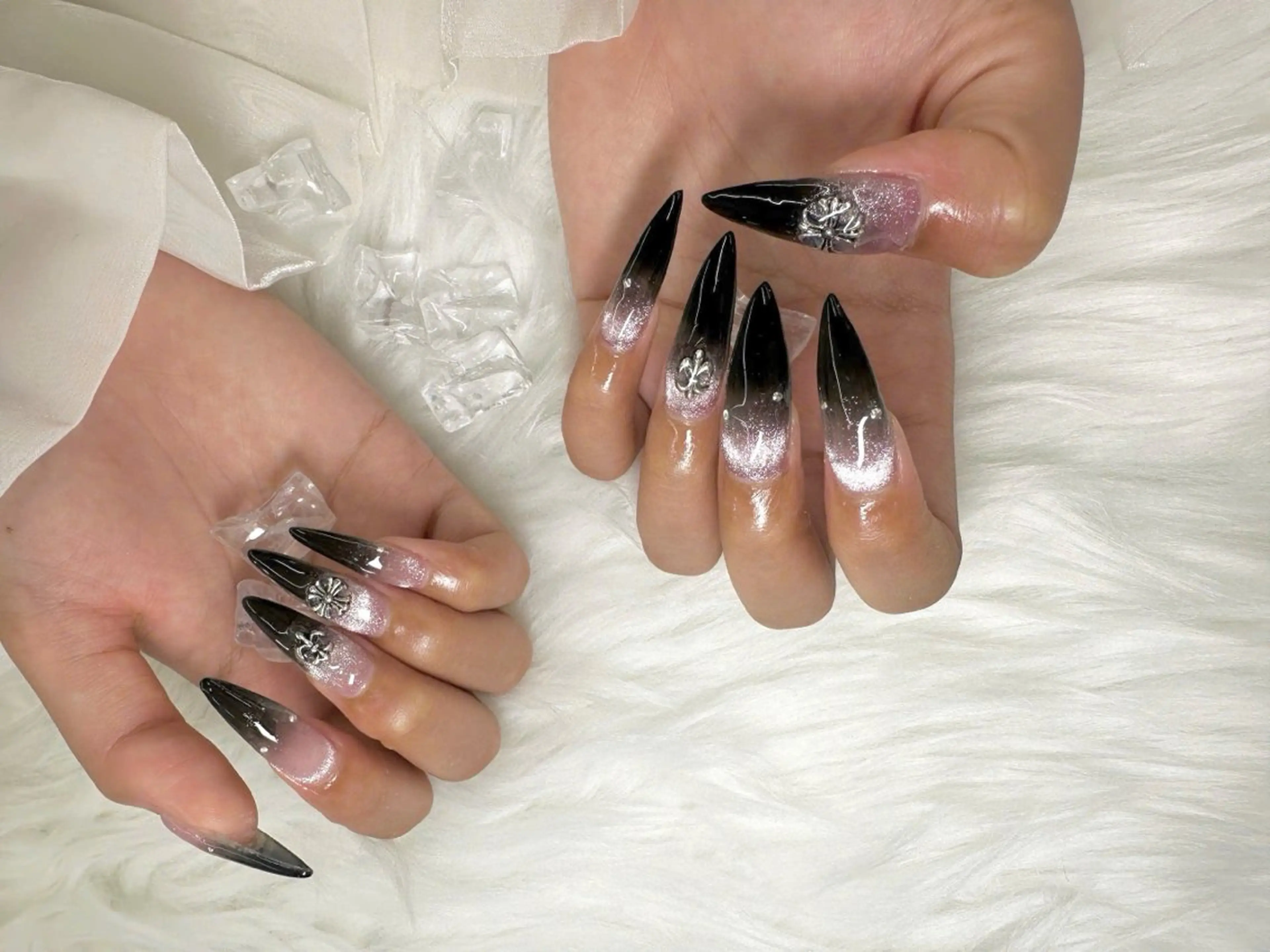 ネイル ハンドネイル Nhit Nailsのネイルデザイン