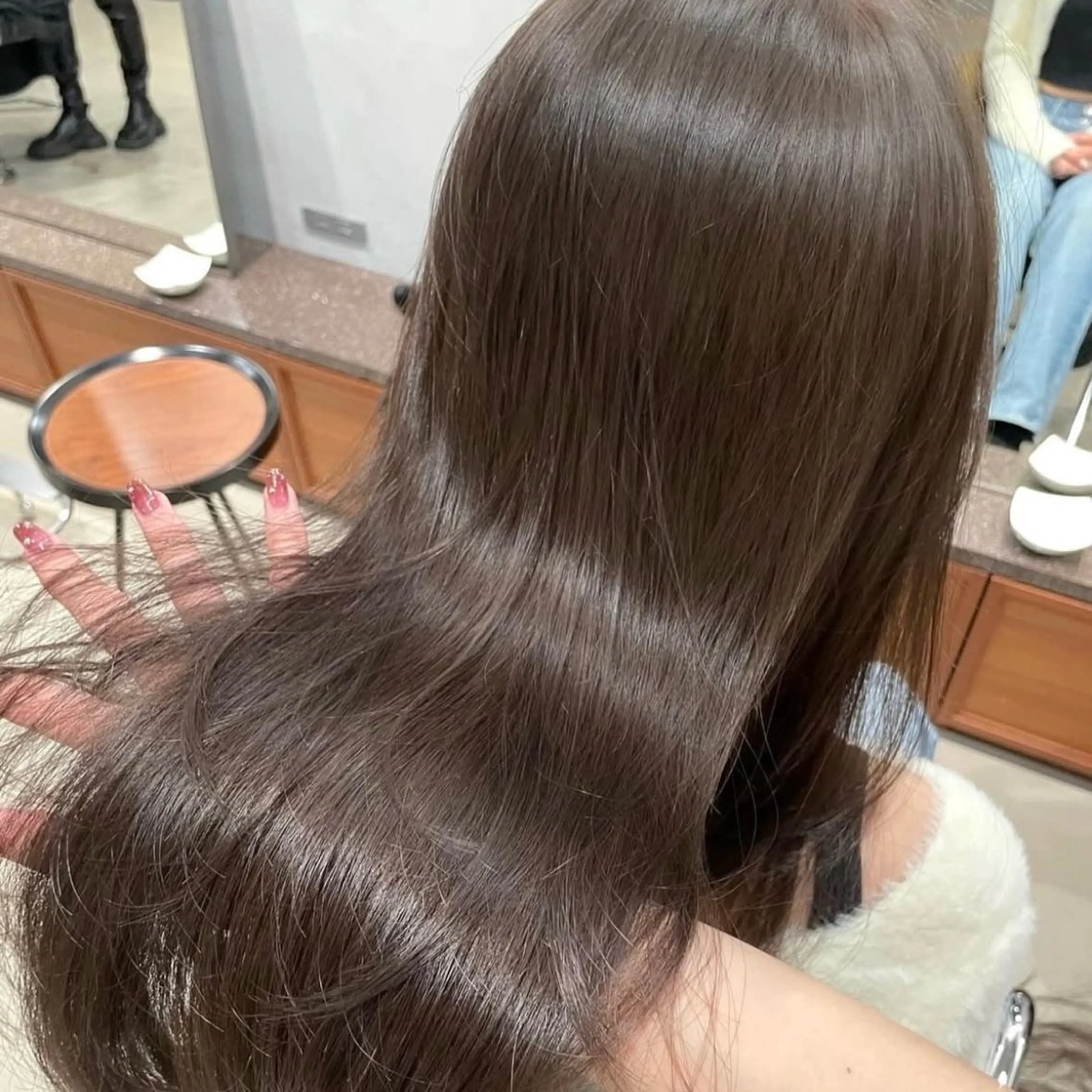 ロング カラー グレージュ レイヤーカット モテ韓国ヘア/ レイヤー🤍RIKAのヘアスタイル