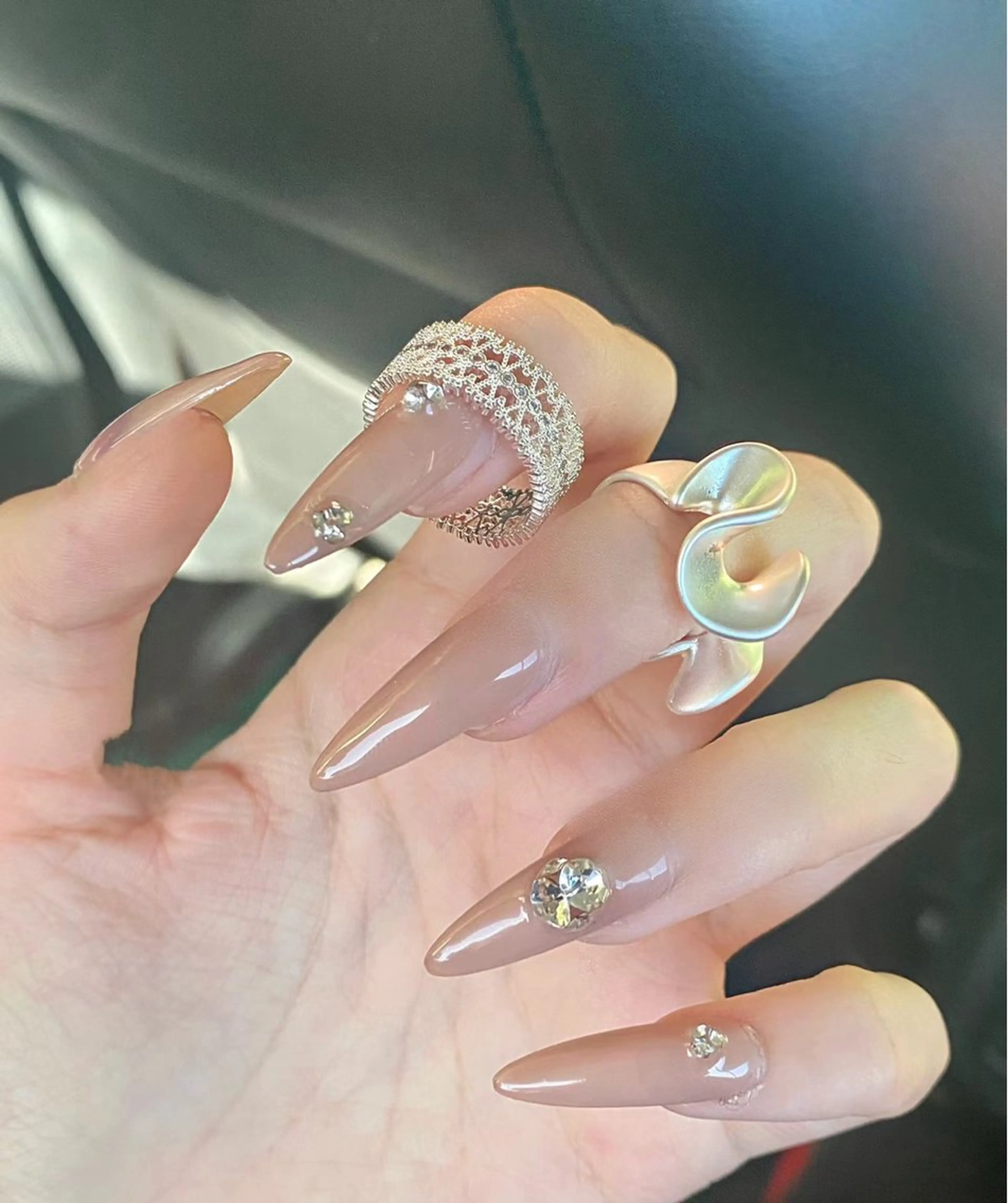 ネイル u1salon所属・ゆい ユイのネイルデザイン