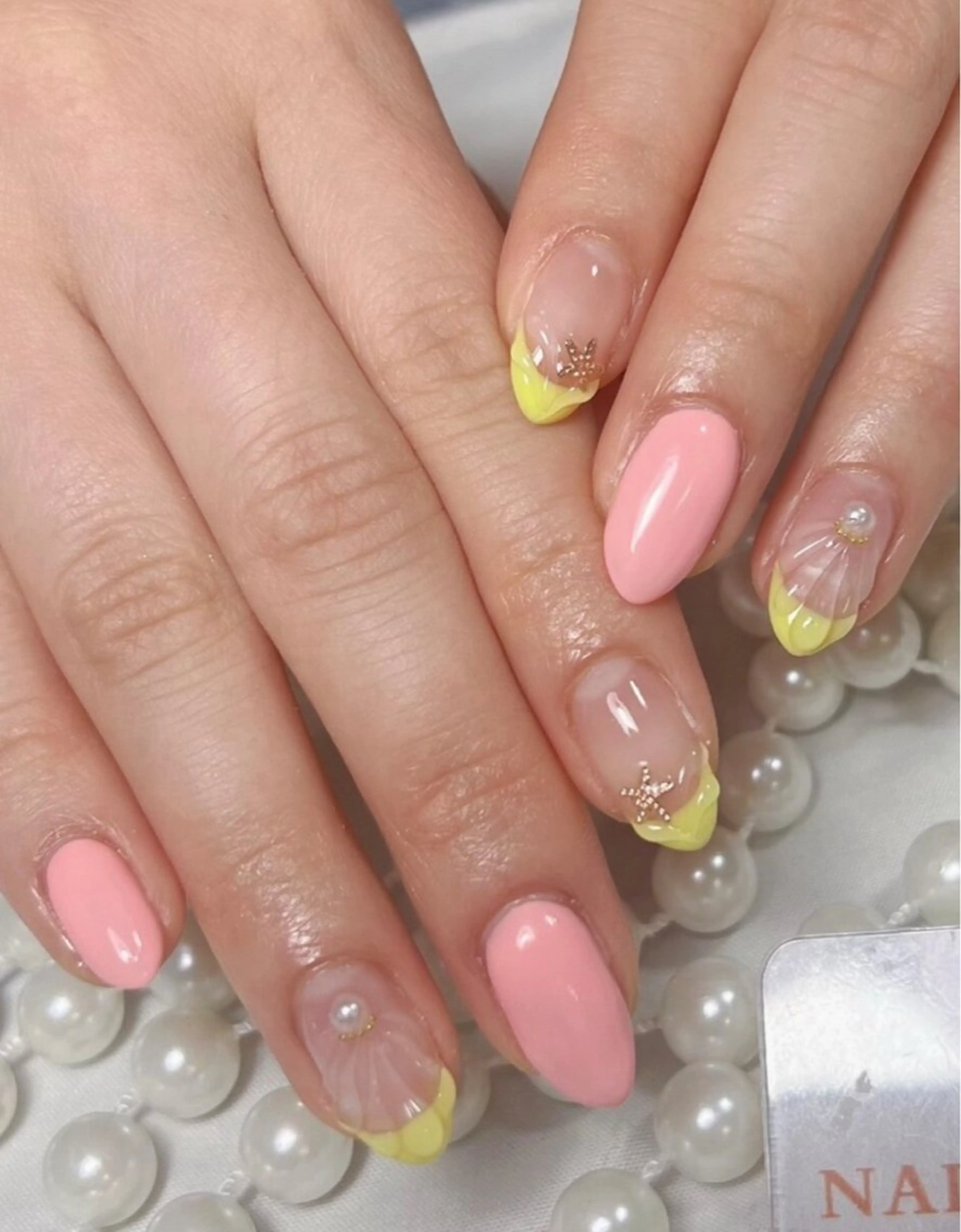 ネイル アートネイル フレンチネイル ジェルネイル グラデーション 韓国ネイル 村中 ハナのネイルデザイン