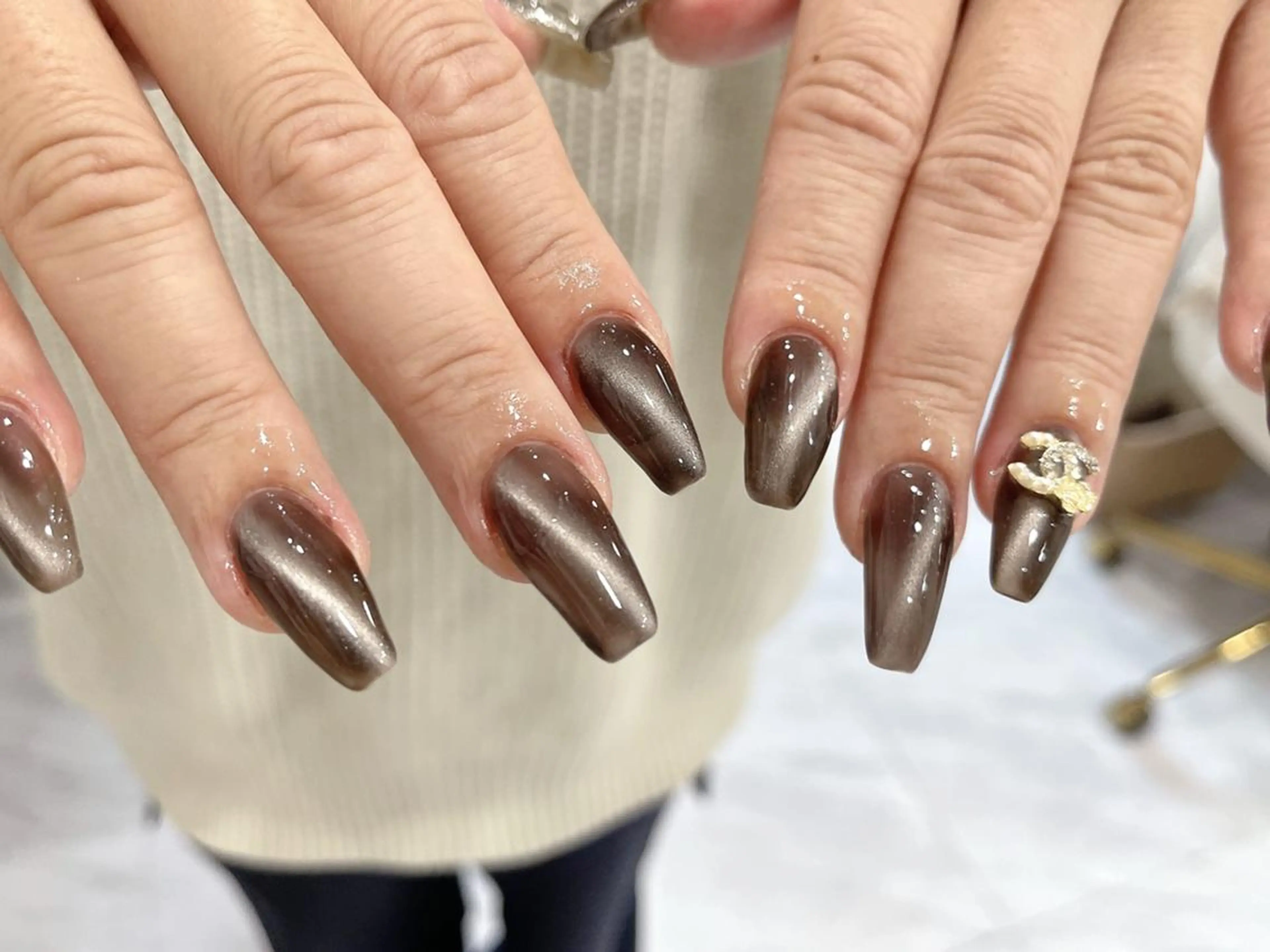 ネイル ハンドネイル ki🍒🍒 ki ツルツルネイルのネイルデザイン