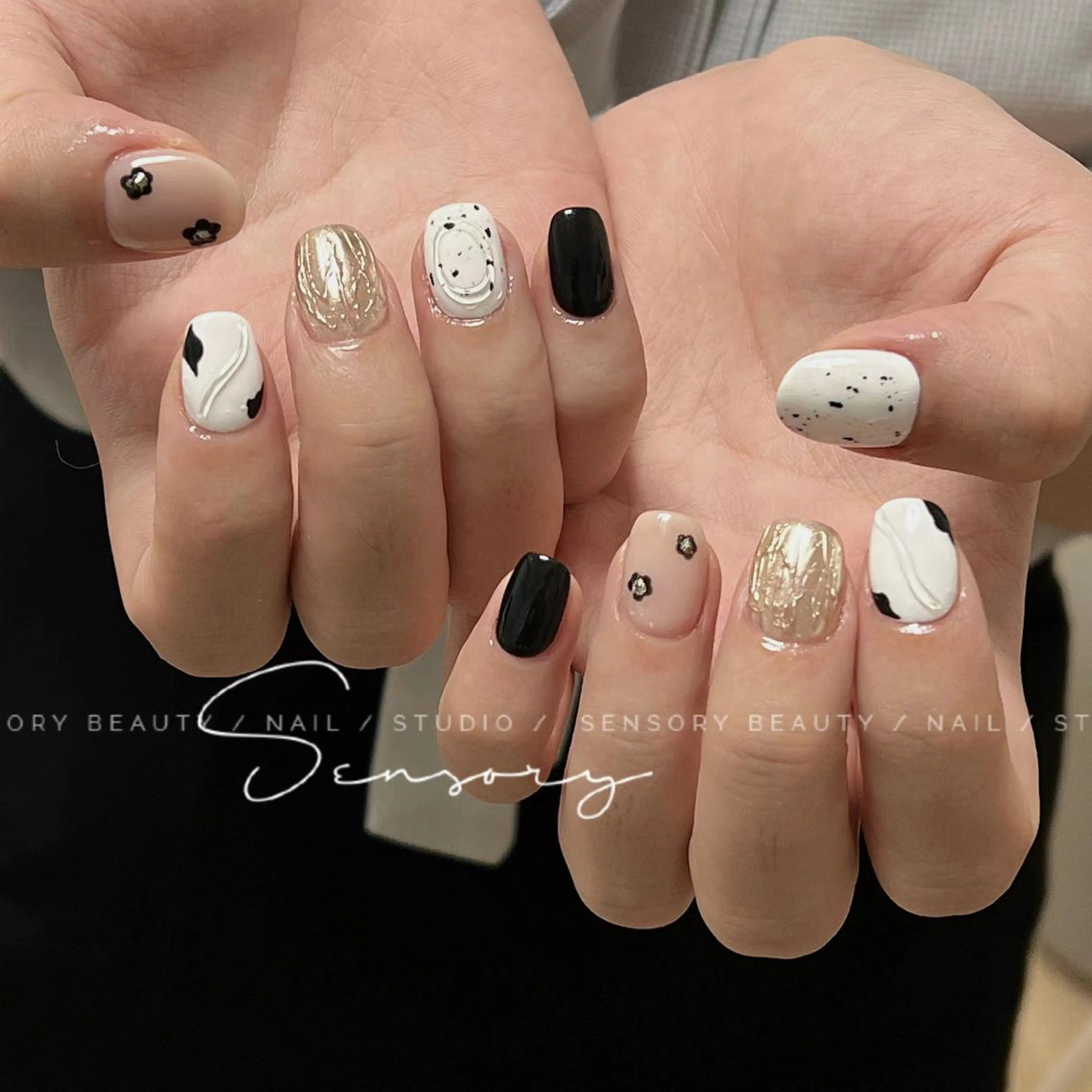 ネイル ジョ ジョのネイルデザイン