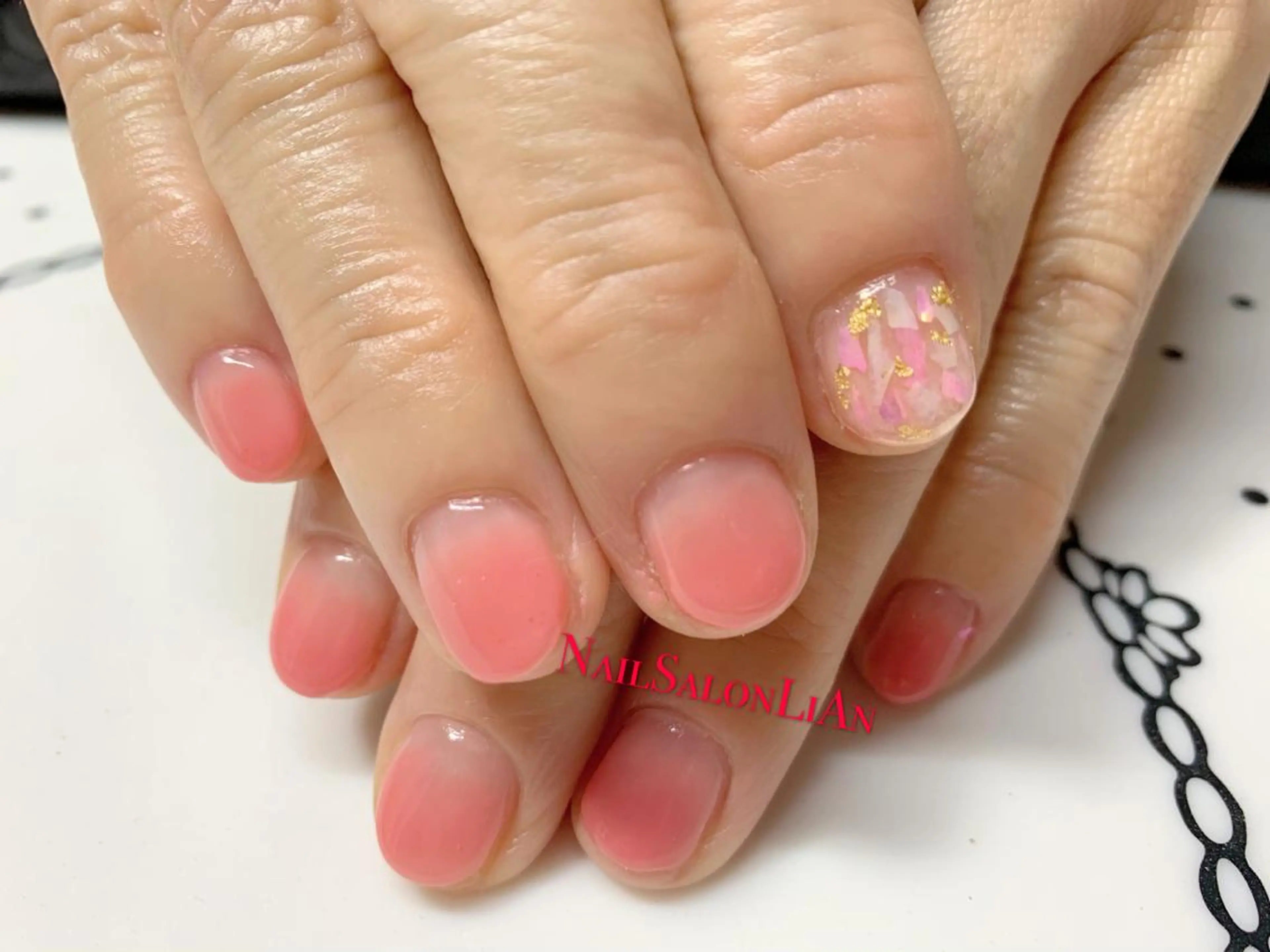 ネイル アートネイル 持ち込み シンプルネイル ストーンネイル NailSalon LiAnのネイルデザイン