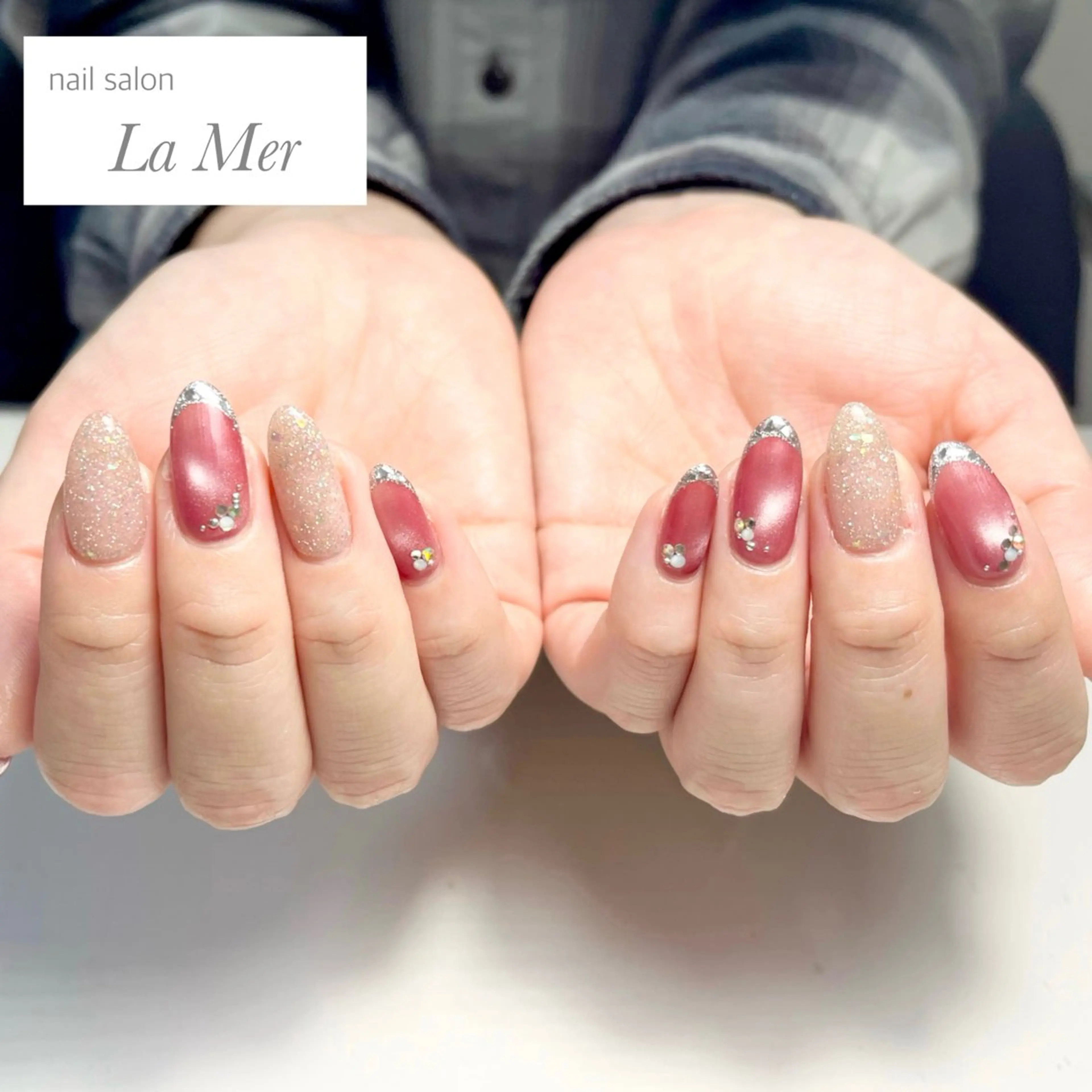 ネイル フラッシュネイル フレンチネイル ガラスフレンチ キラキラネイル ロングネイル nailsalon La Merのネイルデザイン