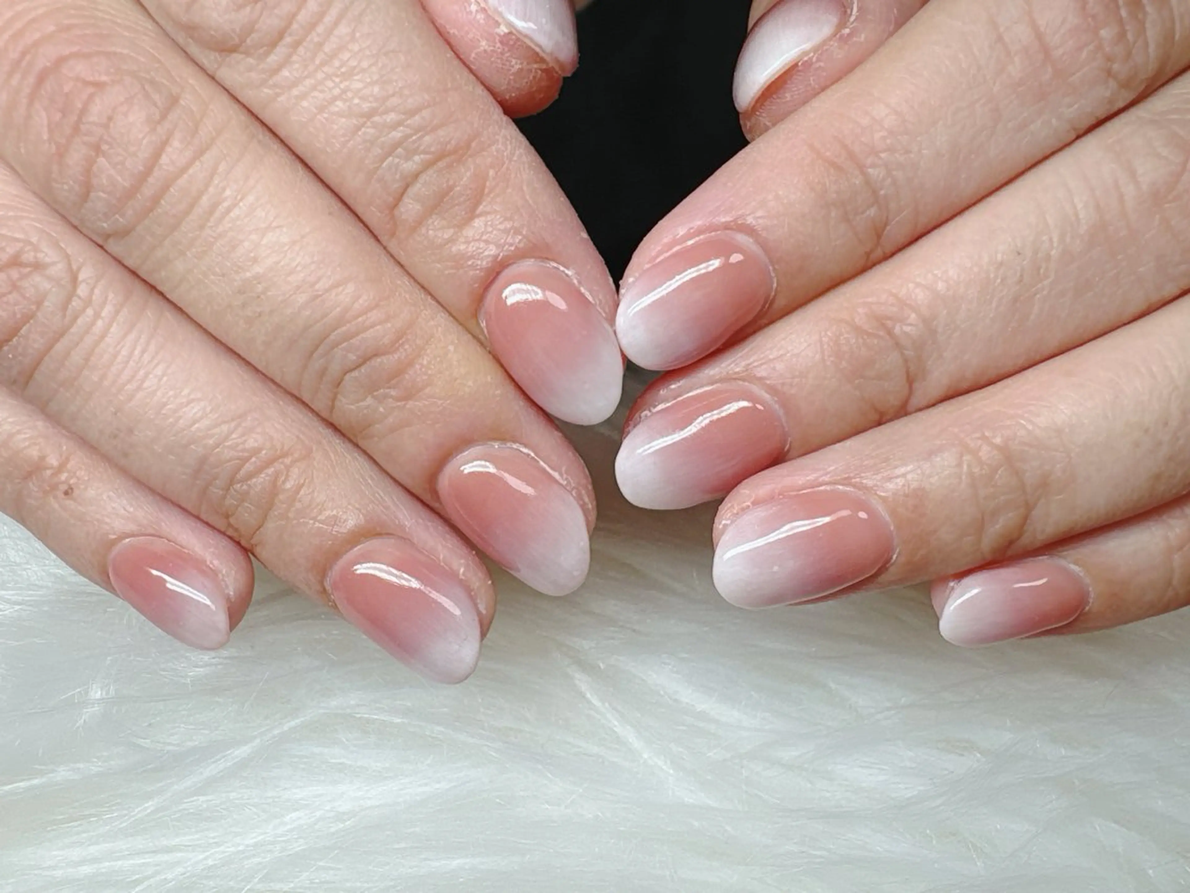 ネイル ECLAT エクラ所属・寺山 千鶴のネイルデザイン