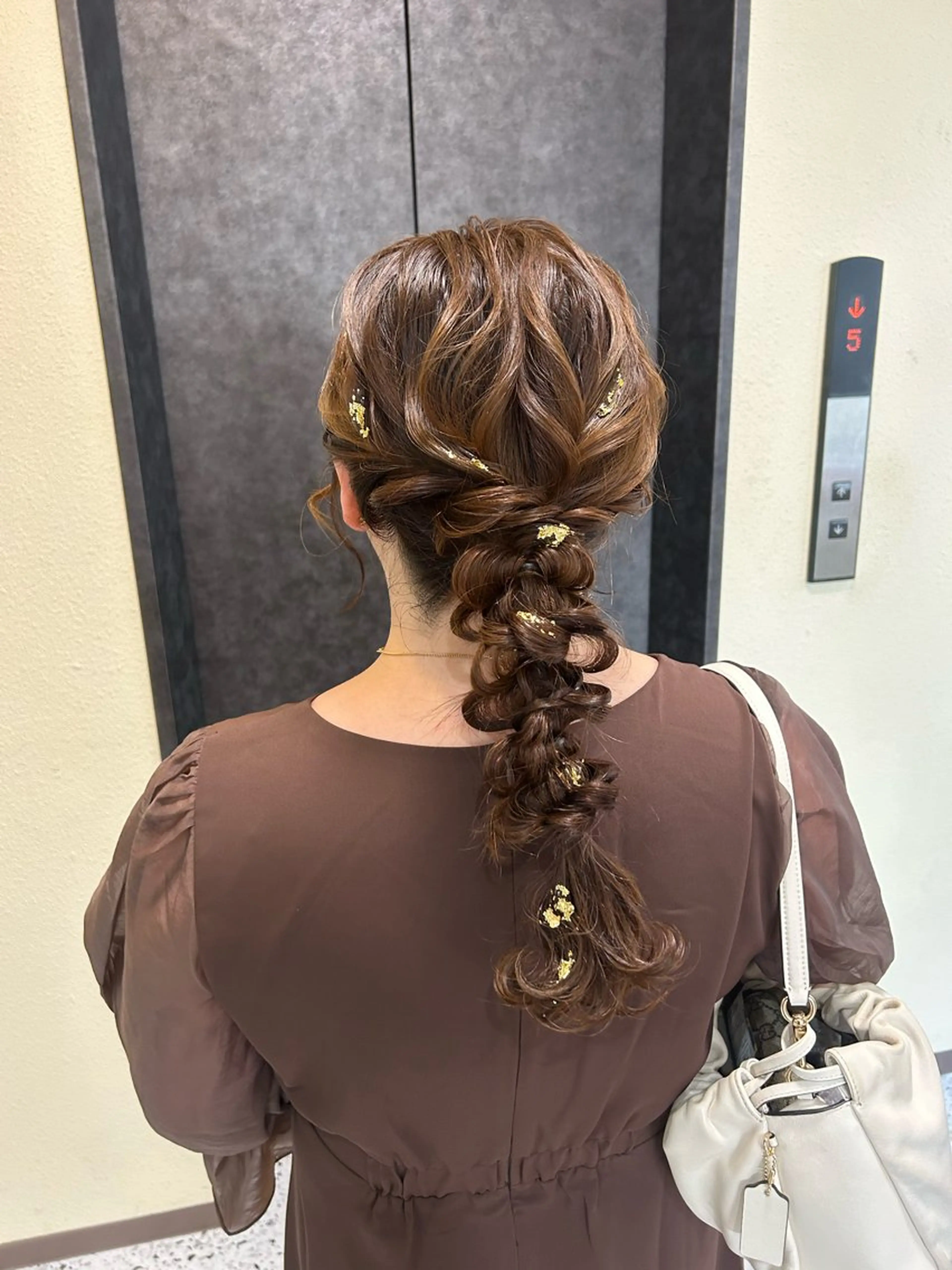 ロング ヘアセット Mila Hazukiのヘアスタイル