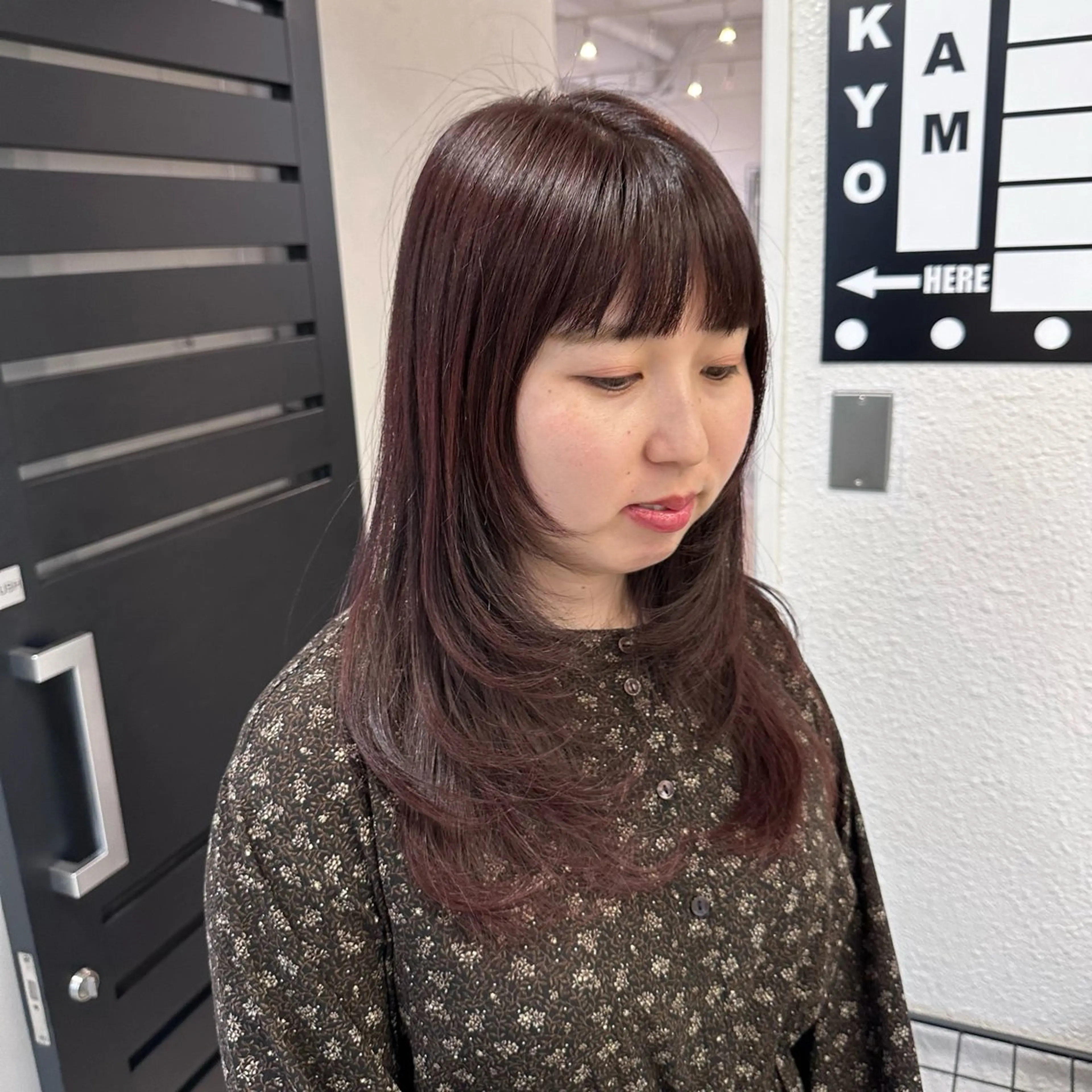 ロング カラー カット ﾚｲﾔｰ/ﾊｲﾄｰﾝ WAKANAのヘアスタイル