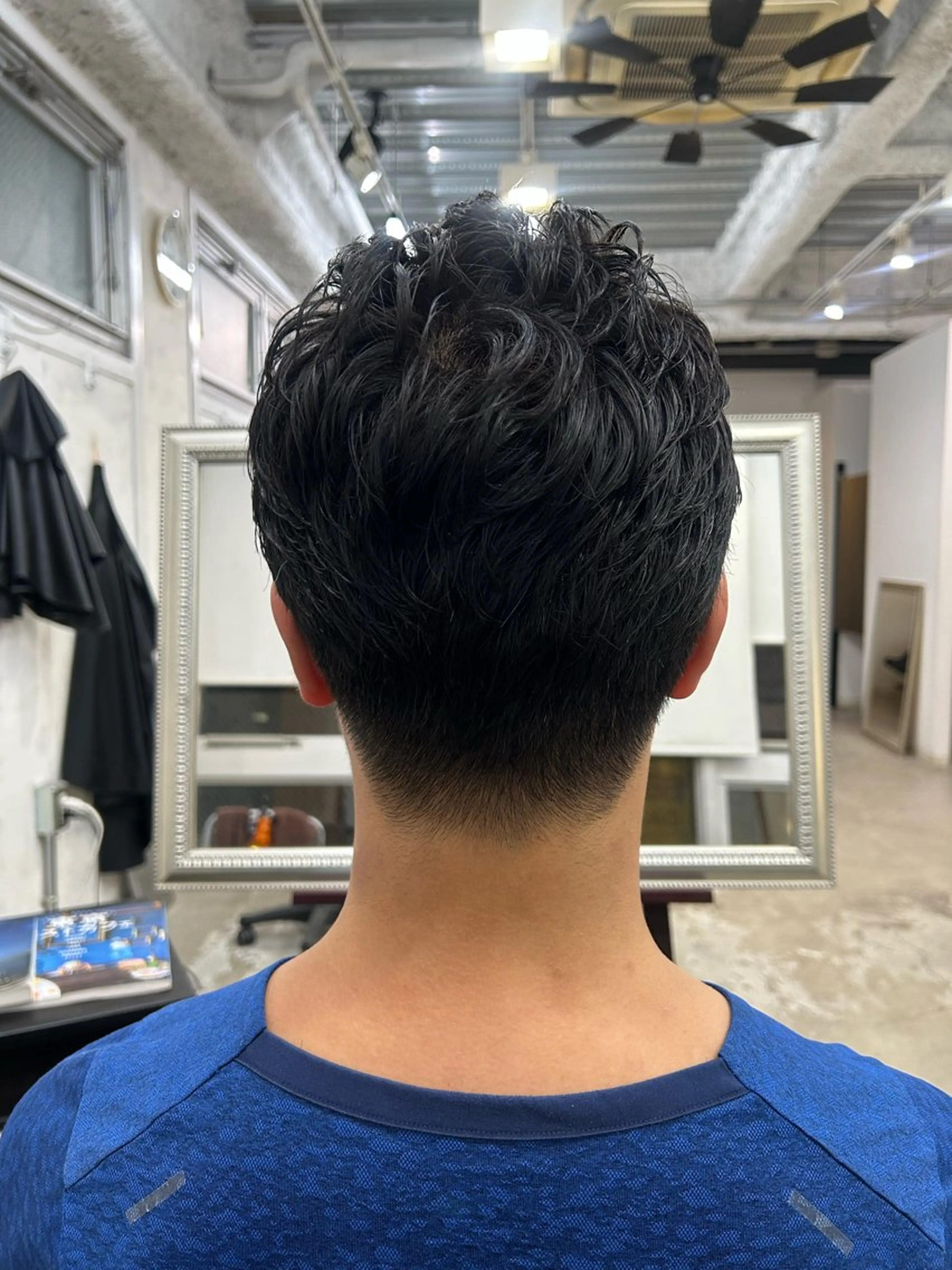 メンズ 透明感カラー・ 髪質改善🩵イケダのヘアスタイル