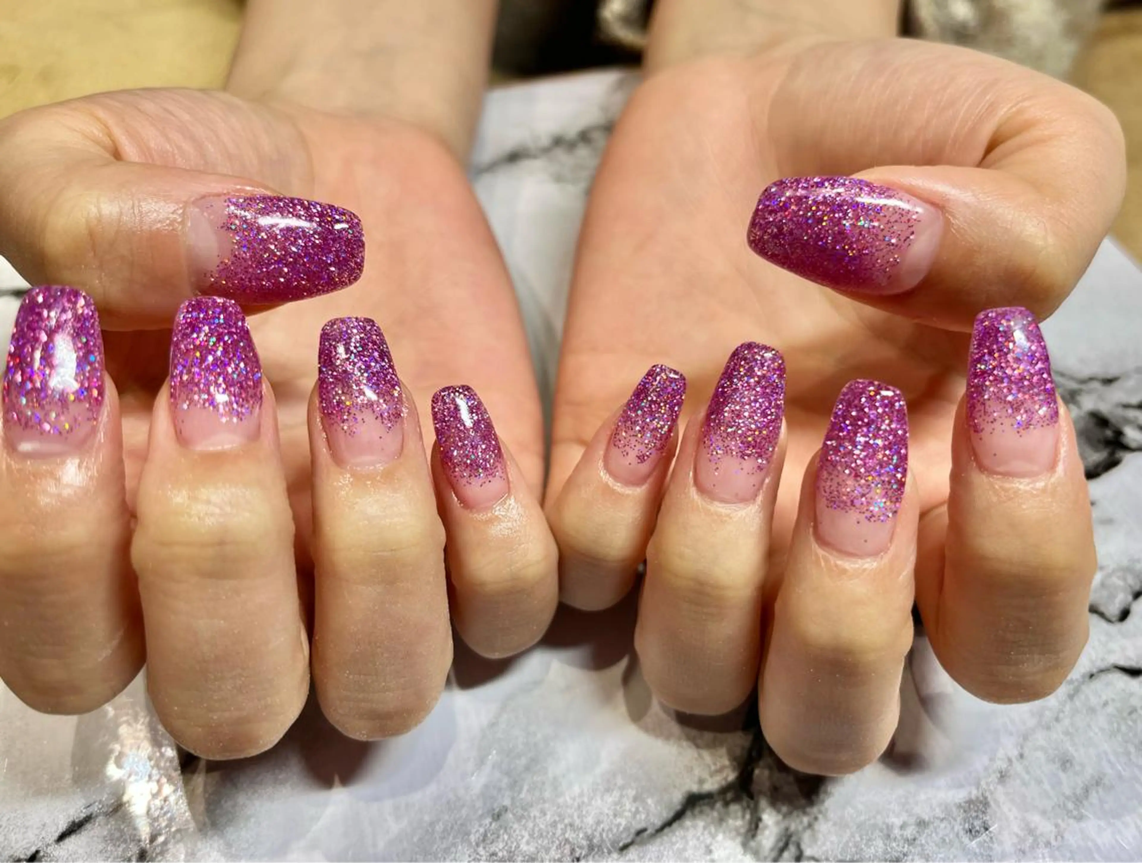 ネイル フラッシュネイル フットネイル ラメ(グリッター) ラメグラデーション マグネットネイル beautysalonLino所属・ネイルサロン ⭐︎Linoのその他イメージ