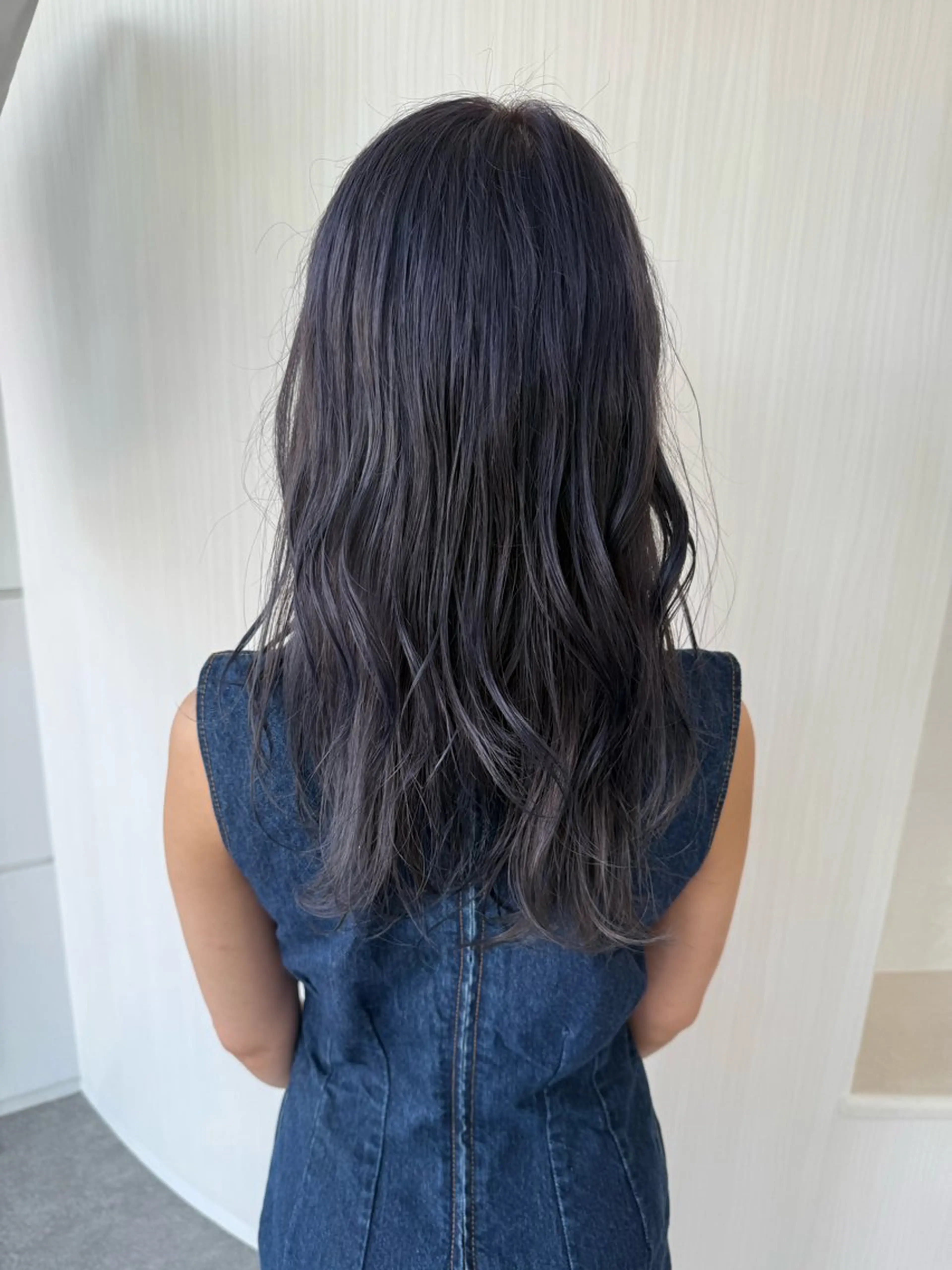 W color＋treatment【ハイライト<ケアブリーチ1回>＋うるツヤカラー＋髪質改善トリートメント】の写真