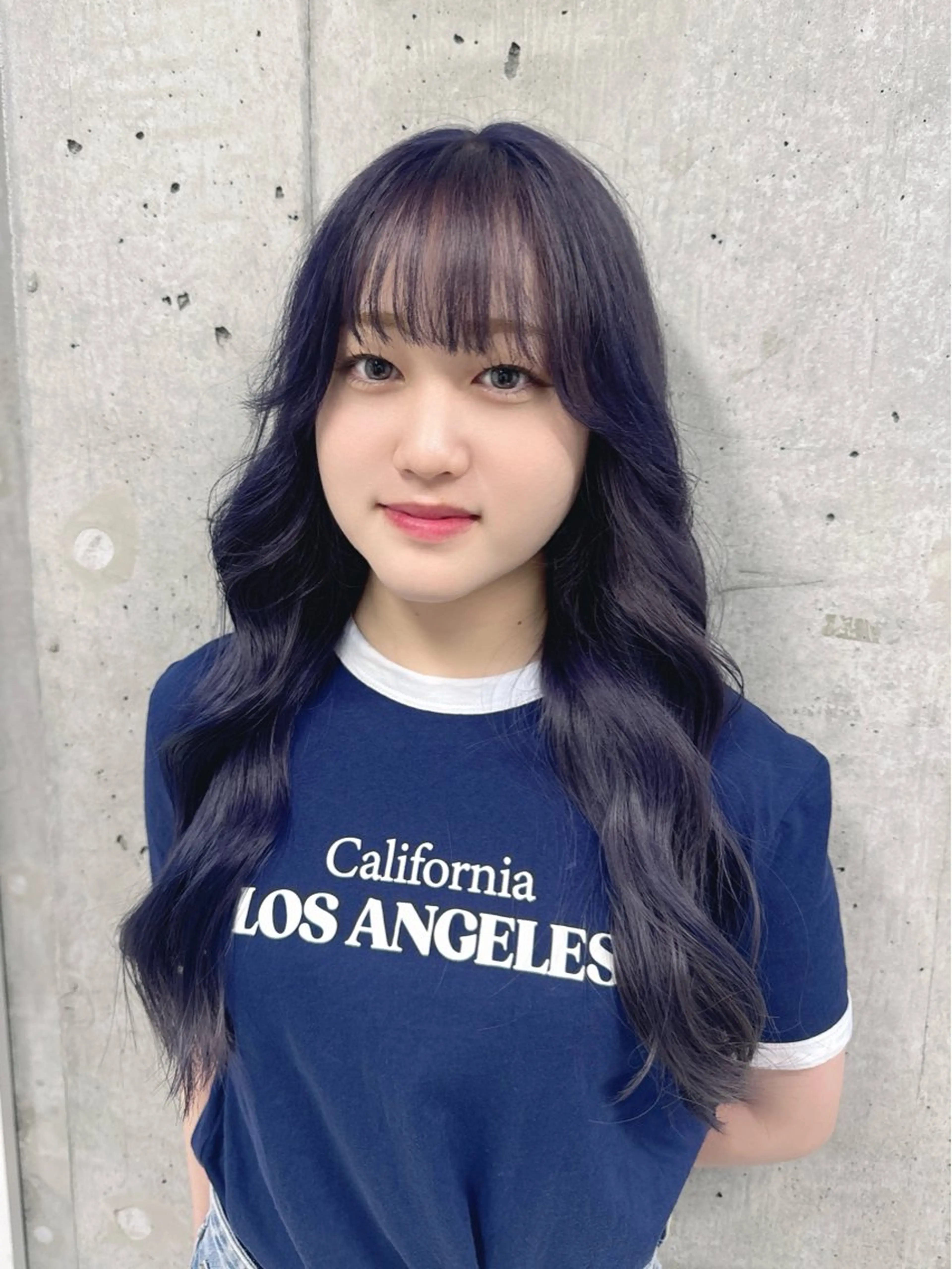 ロング ヘアカラー トリートメント Mana/ハイトー ン/レイヤー/ウルフのヘアスタイル