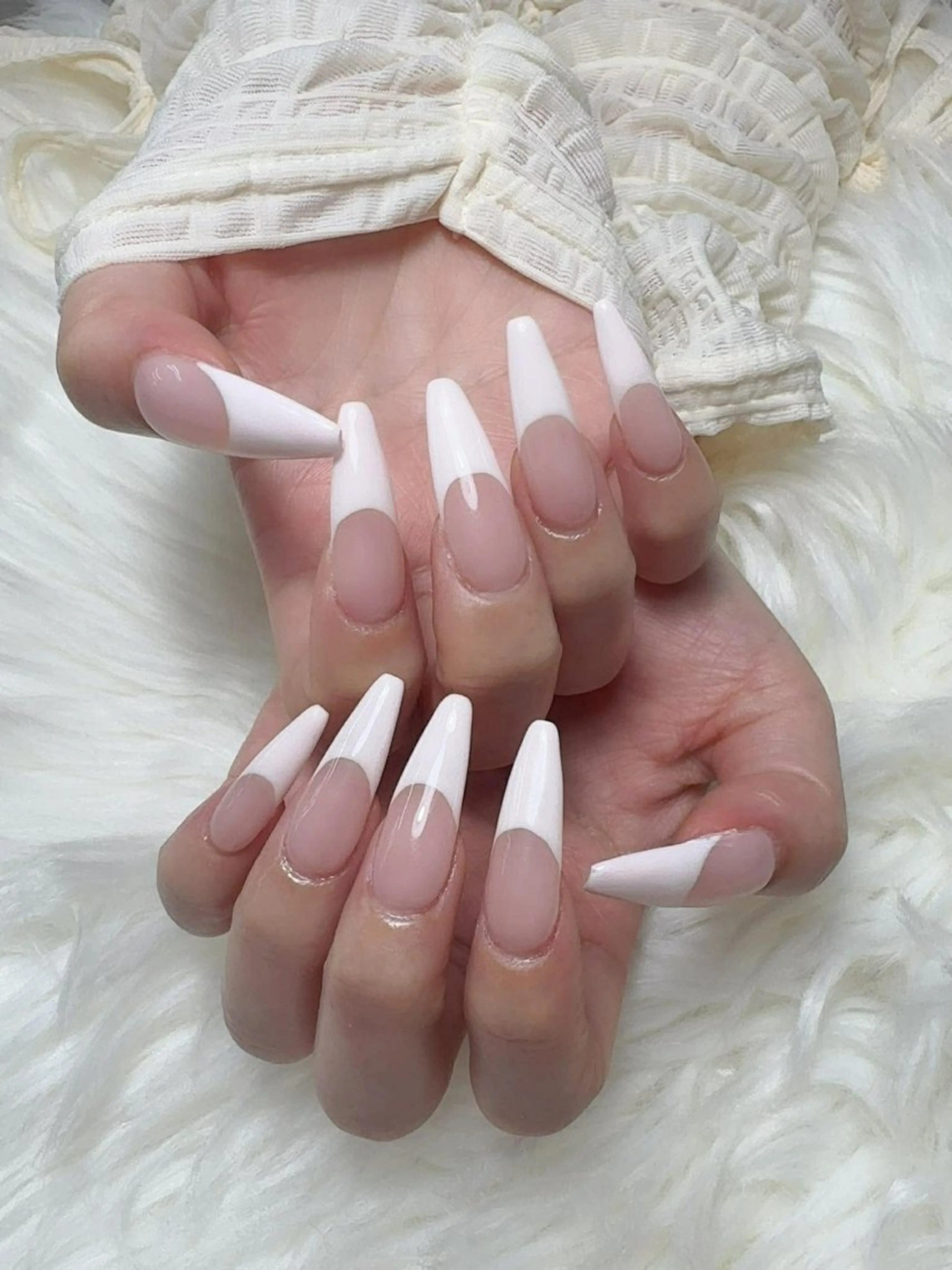 ネイル フレンチネイル グラデーション 韓国ネイル マグネットネイル ミラーネイル ハンドネイル Squen Nail 【持ち込みOK】のネイルデザイン