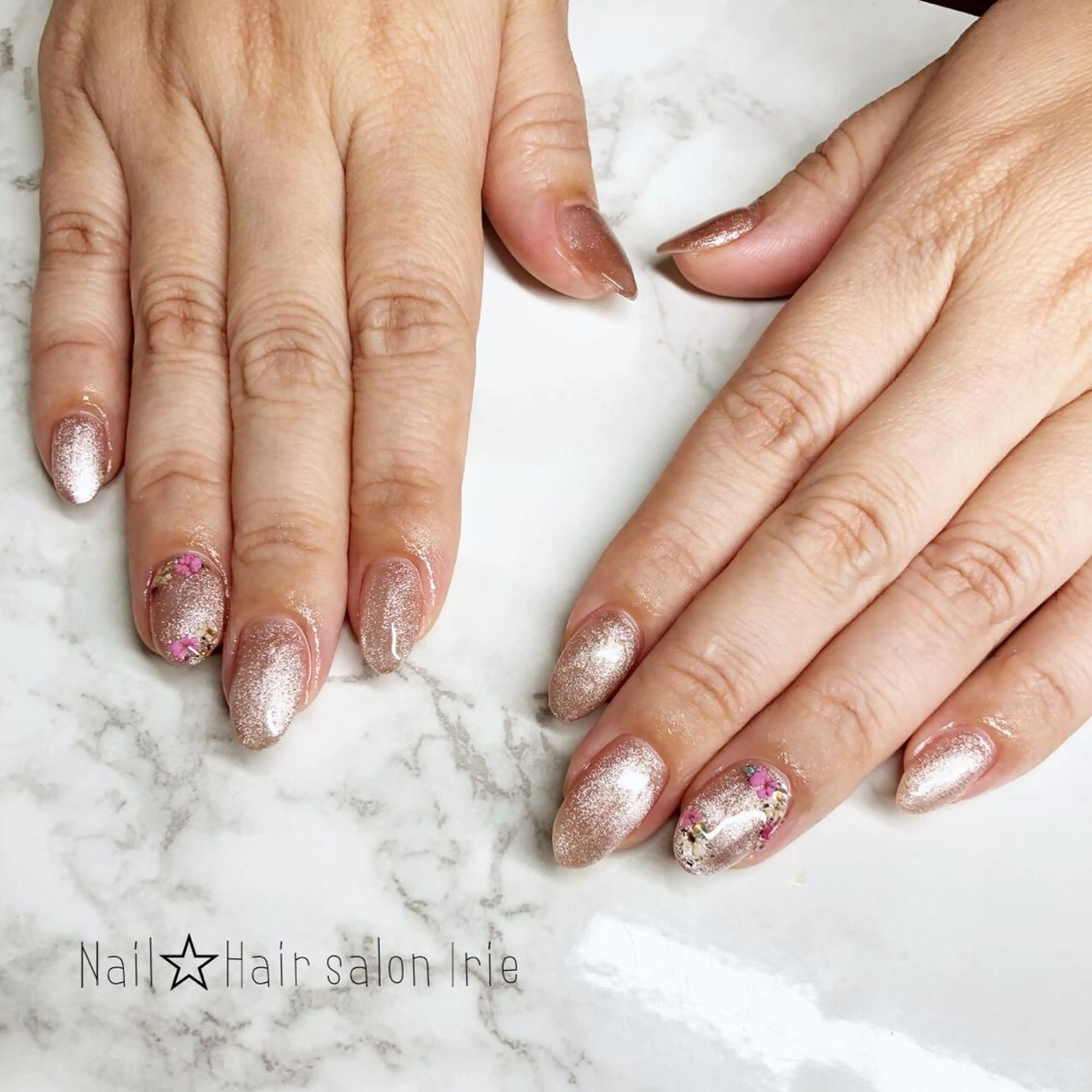 ネイル ハンドネイル ハンドケア Hair salon Irie所属・與儀 知佳のネイルデザイン