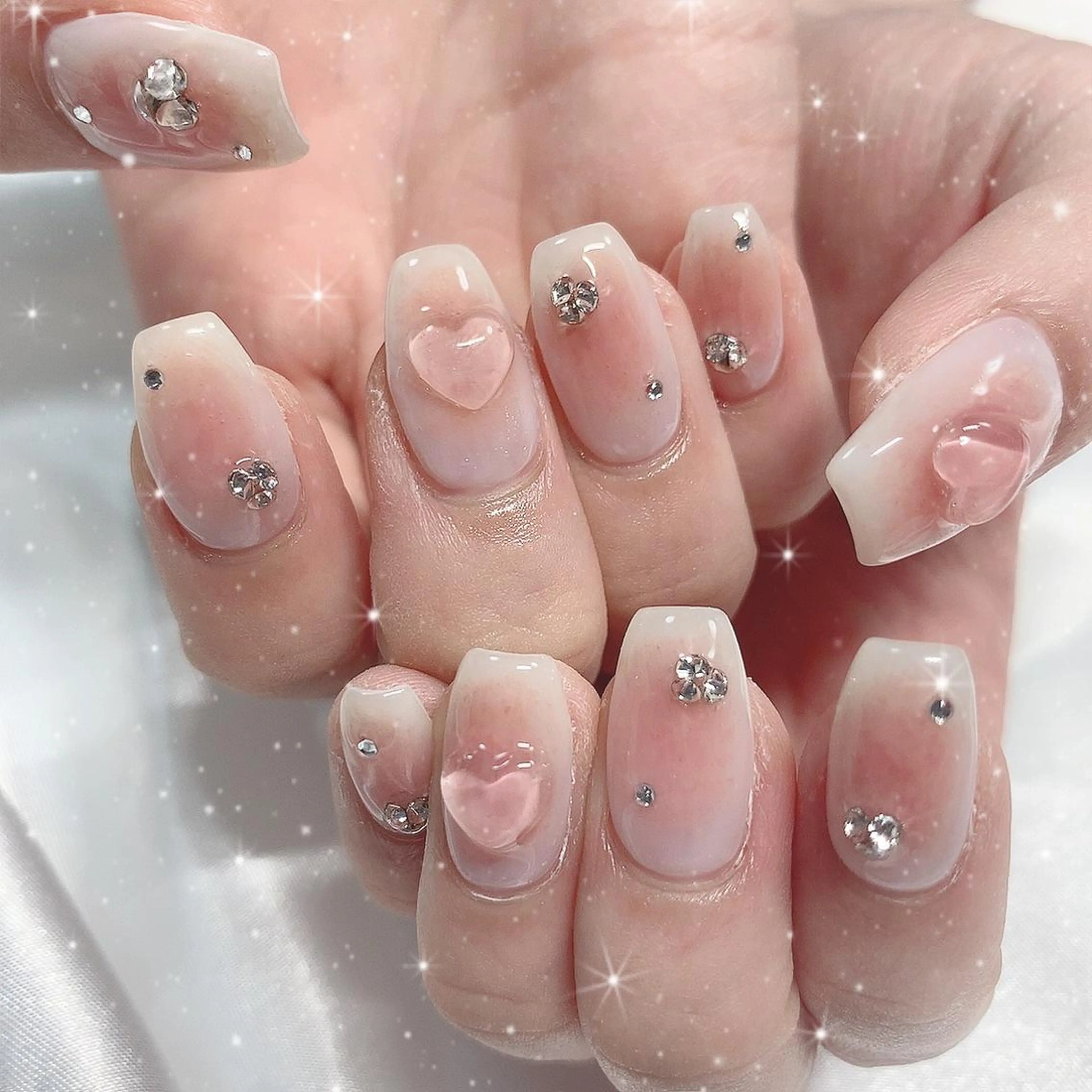 ネイル ハンドネイル フットネイル Best Nail NANA🤍のネイルデザイン