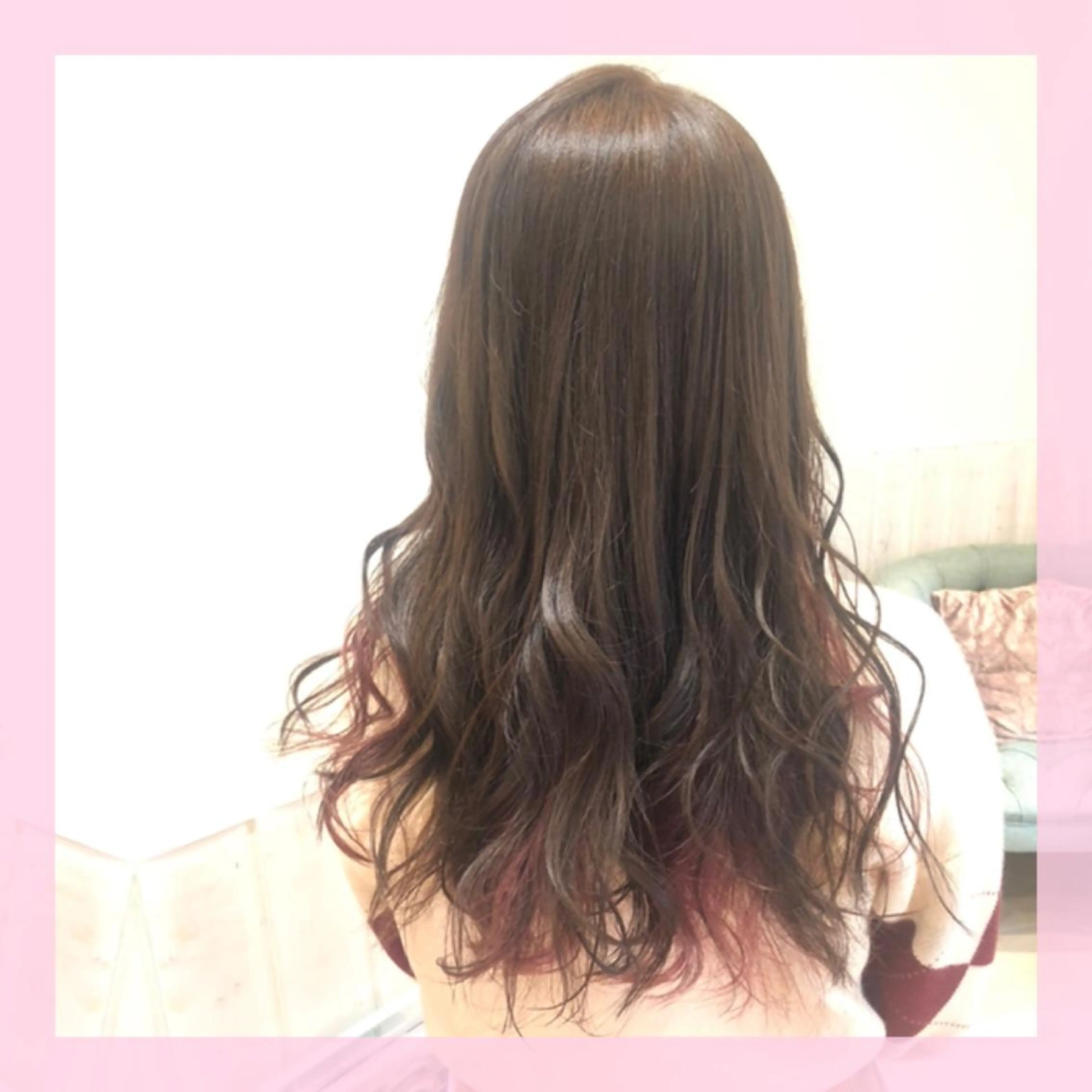 セミロング カラー インナーカラー ピンクカラー カット ヘアカラー plum.所属・🍒前川 🍒のヘアスタイル