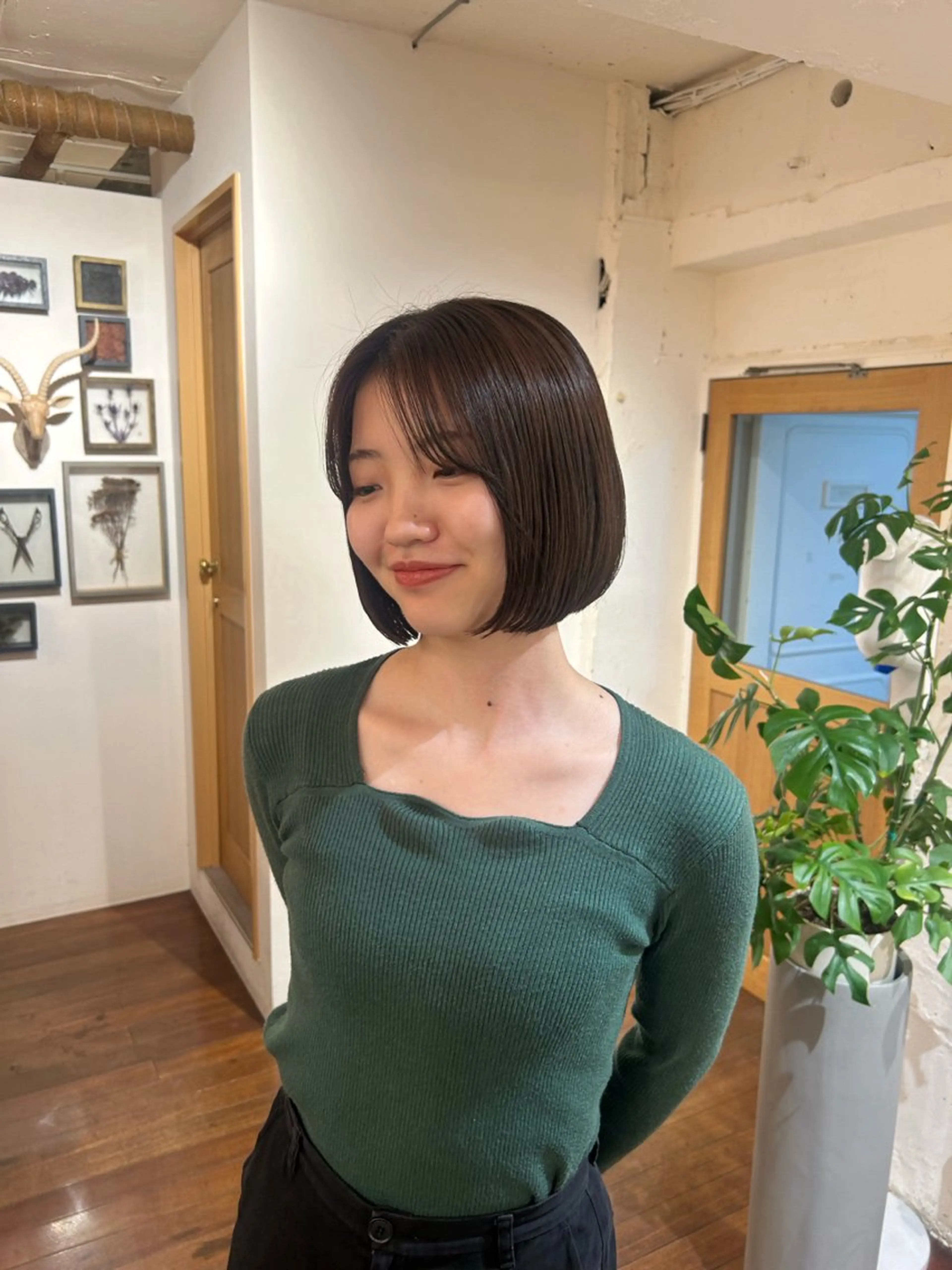 ショート カラー 透明感カラー グレージュ ラベンダーカラー ラベンダーグレージュ ラベンダーグレー UNU【ユヌ】所属・＊UNU＊ RICOのヘアスタイル