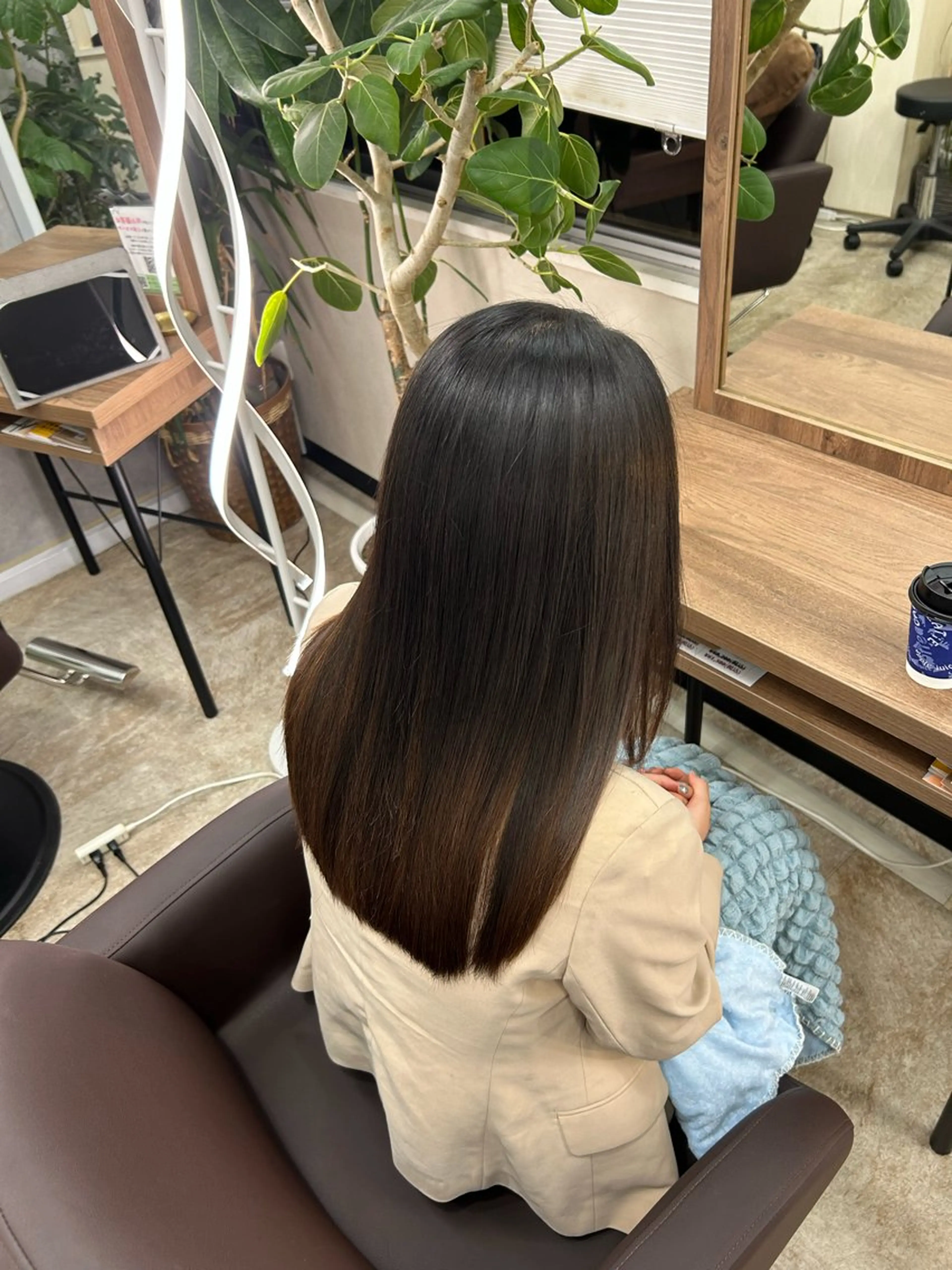 ロング トリートメント ANFINI所属・倖紫✨ONEカラー 髪質改善🫧のヘアスタイル