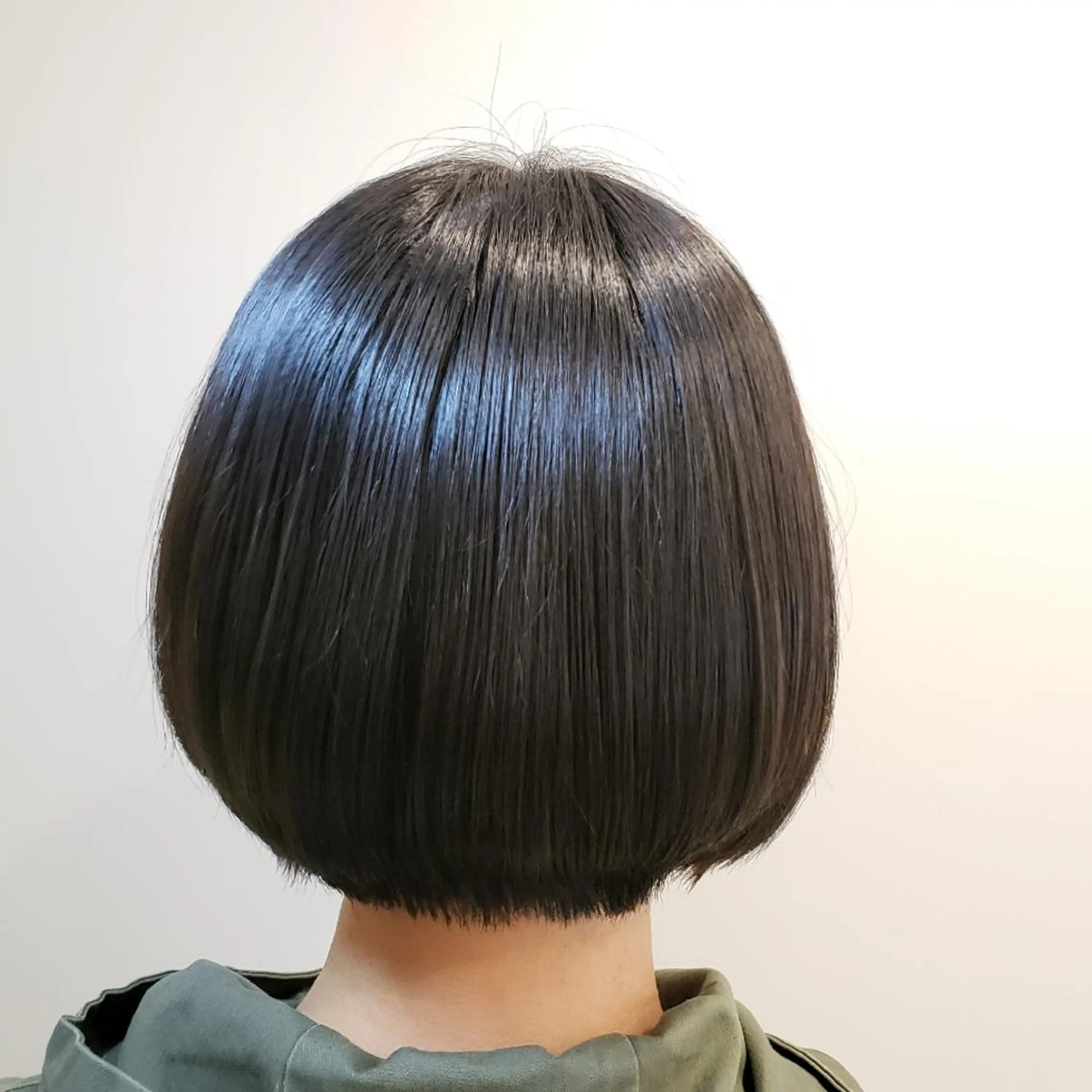 ショート ボブ ASTA所属・kato takashiのヘアスタイル