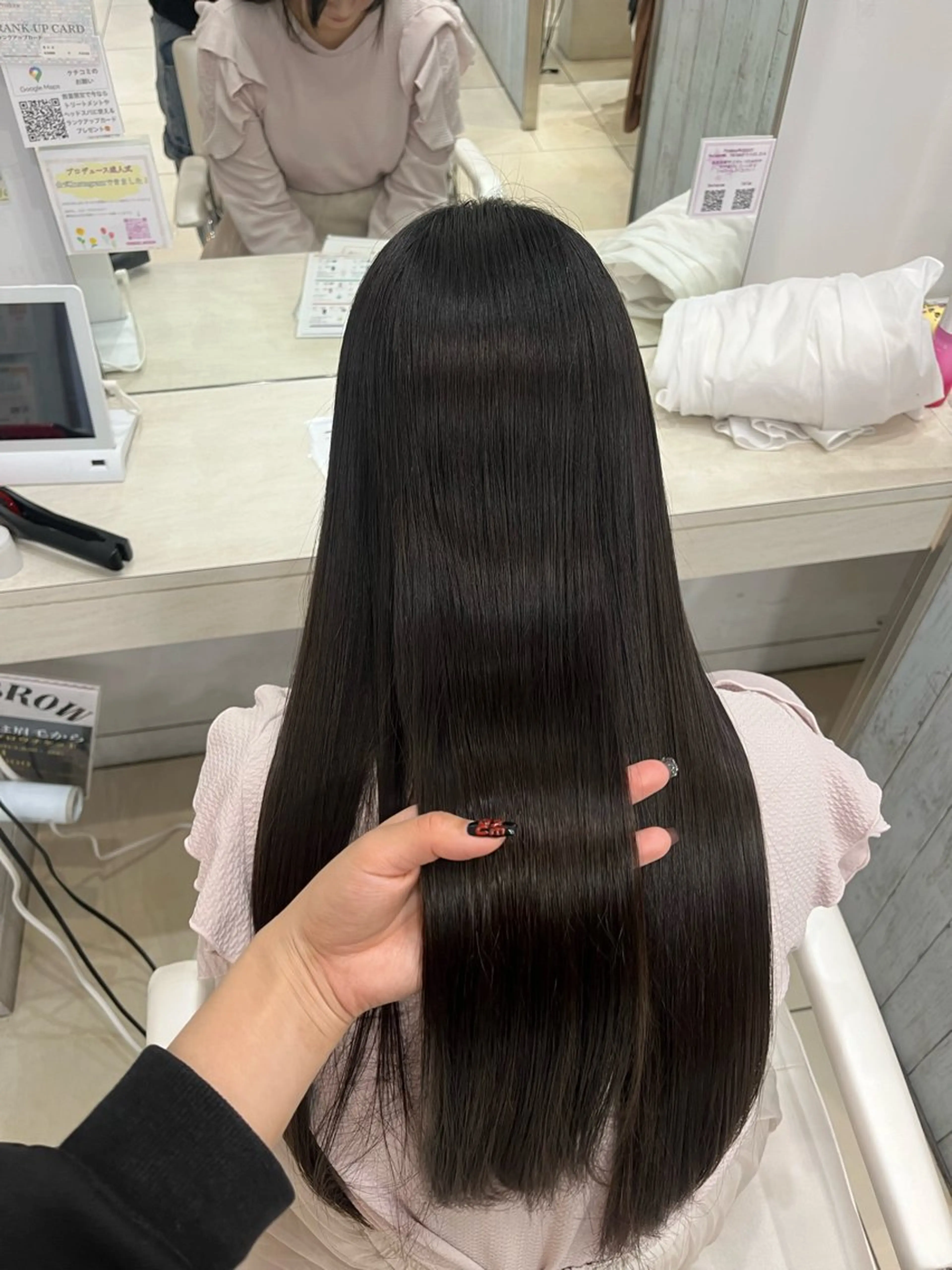 セミロング 【髪質改善カラー】 あむ·. ⟡ 🖤のヘアスタイル