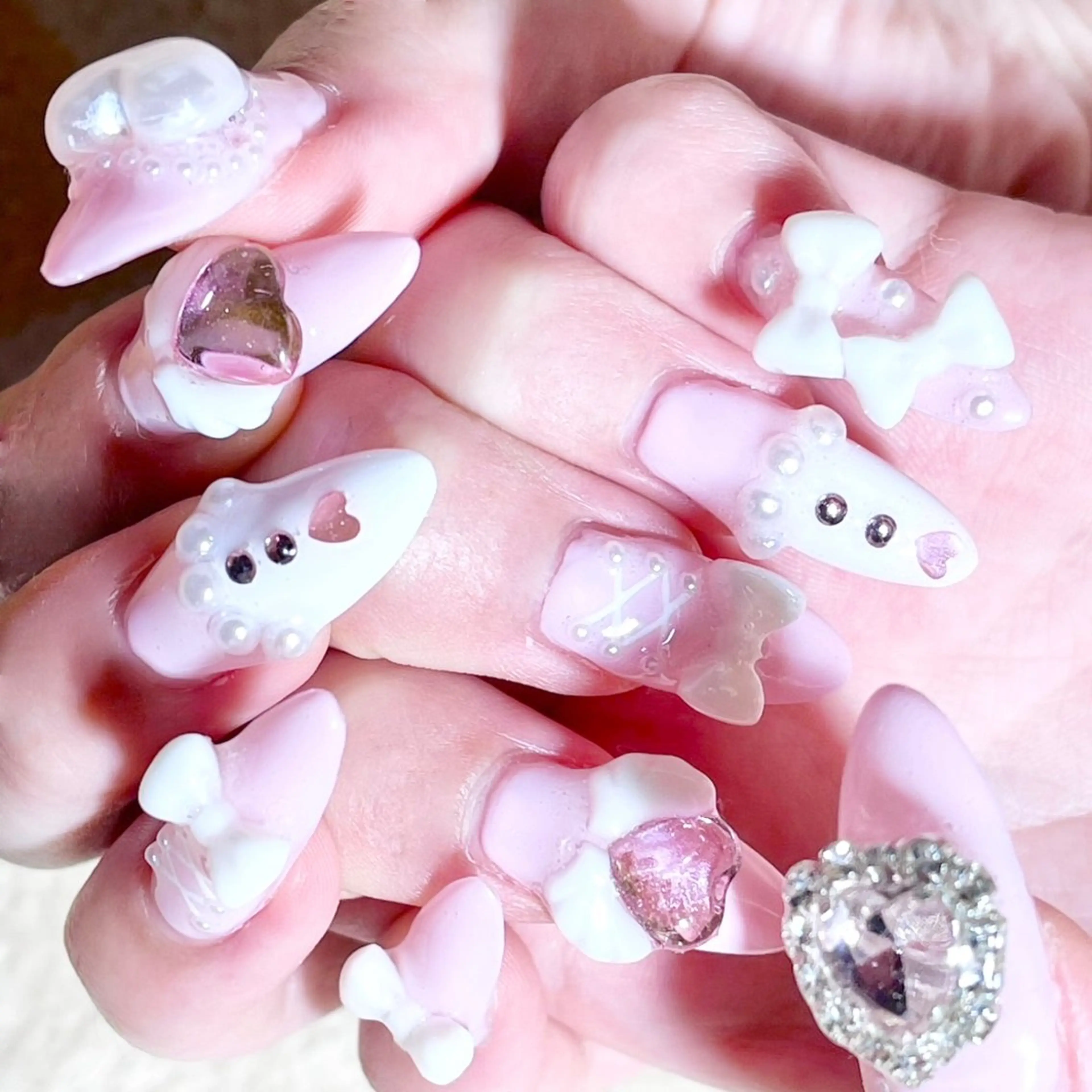 ネイル ハンドネイル Lumo所属・めろち ちゃんのネイルデザイン