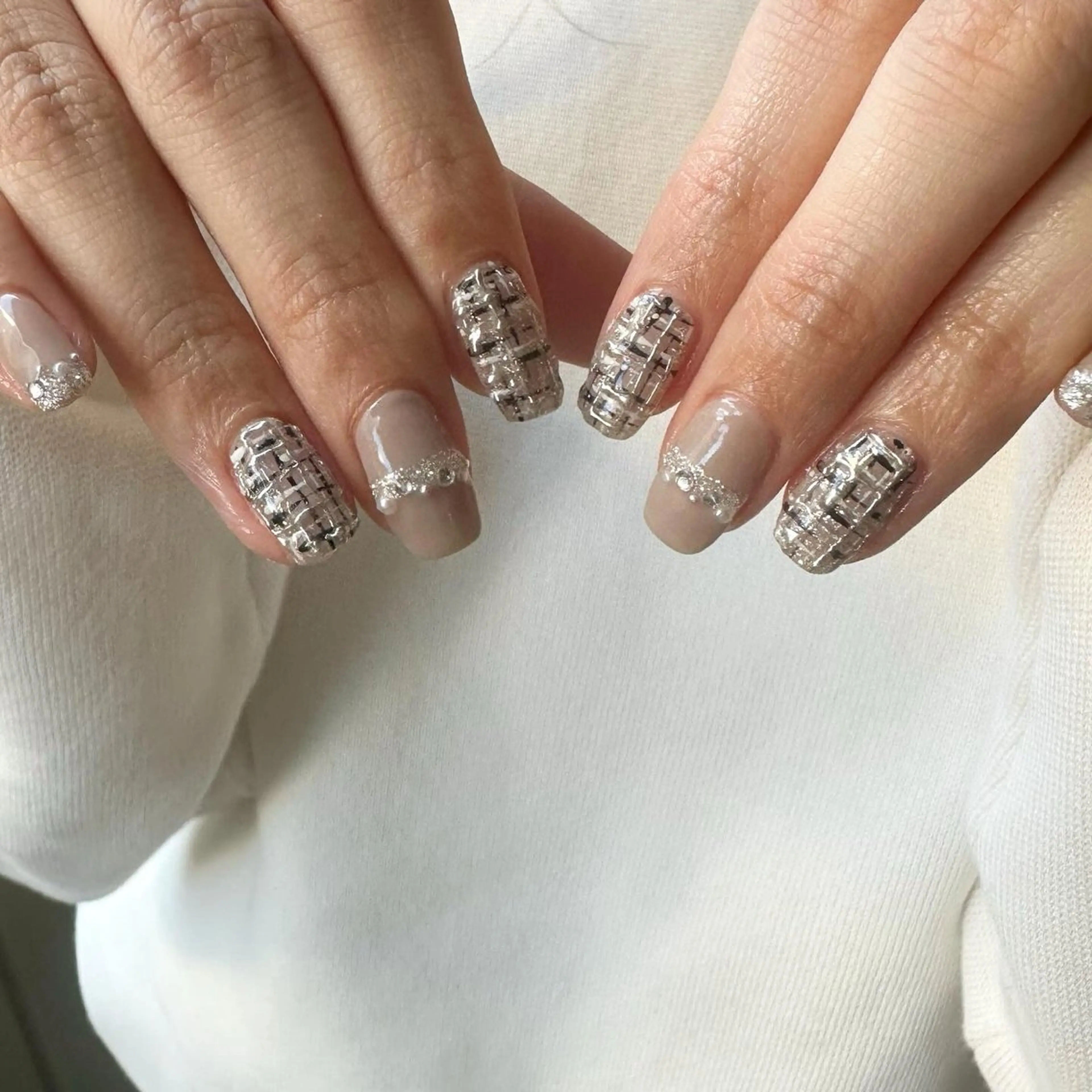 ネイル クリアネイル 氷ネイル・うるうるネイル 韓国ネイル ニュアンスネイル ツイードネイル 🪞KAPE NAIL 🪞のネイルデザイン