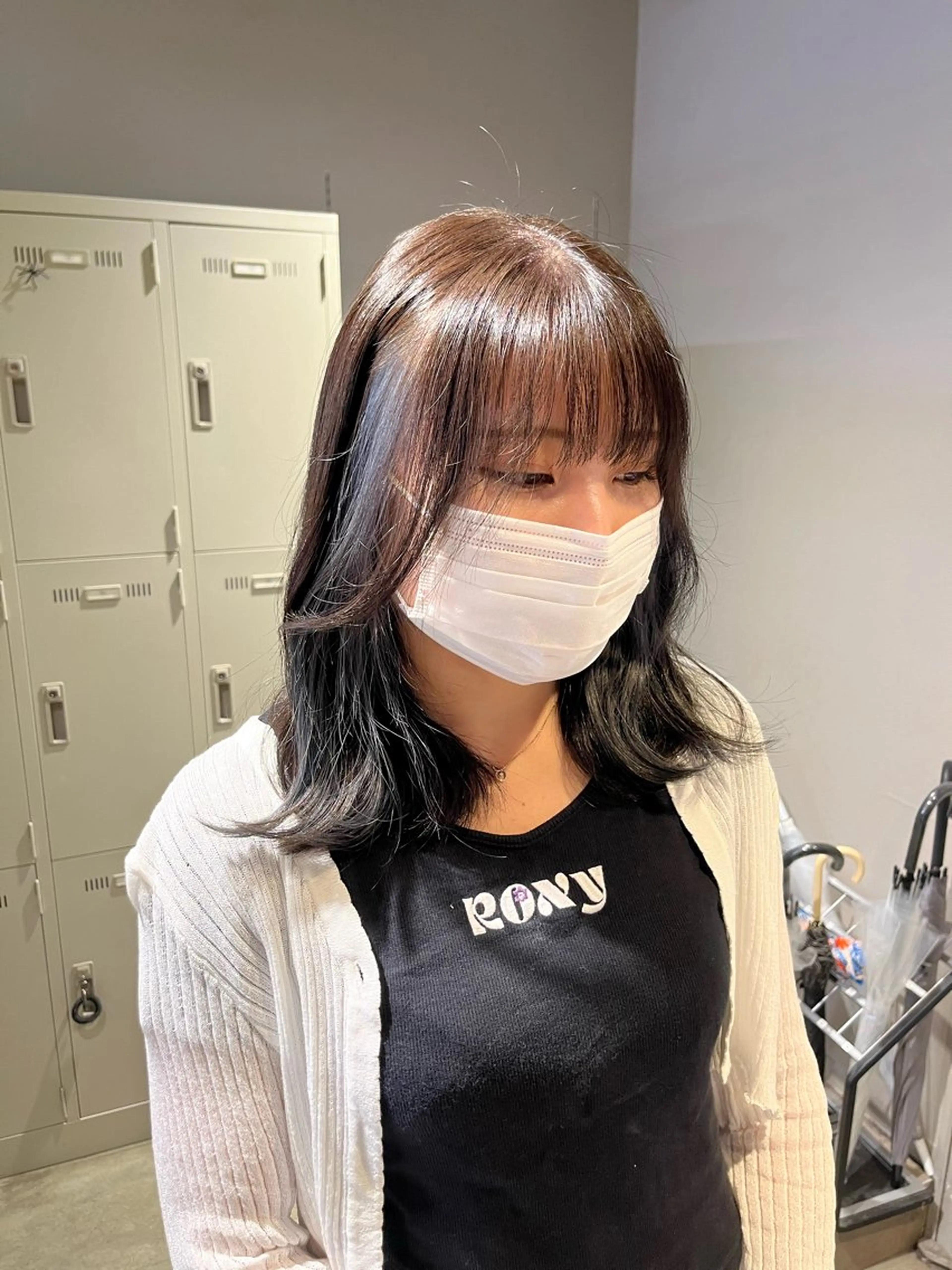 セミロング ヘアカラー トリートメント ヘッドスパ ヘアセット 寒色＆ブリーチ特化 寒色MiOのヘアスタイル