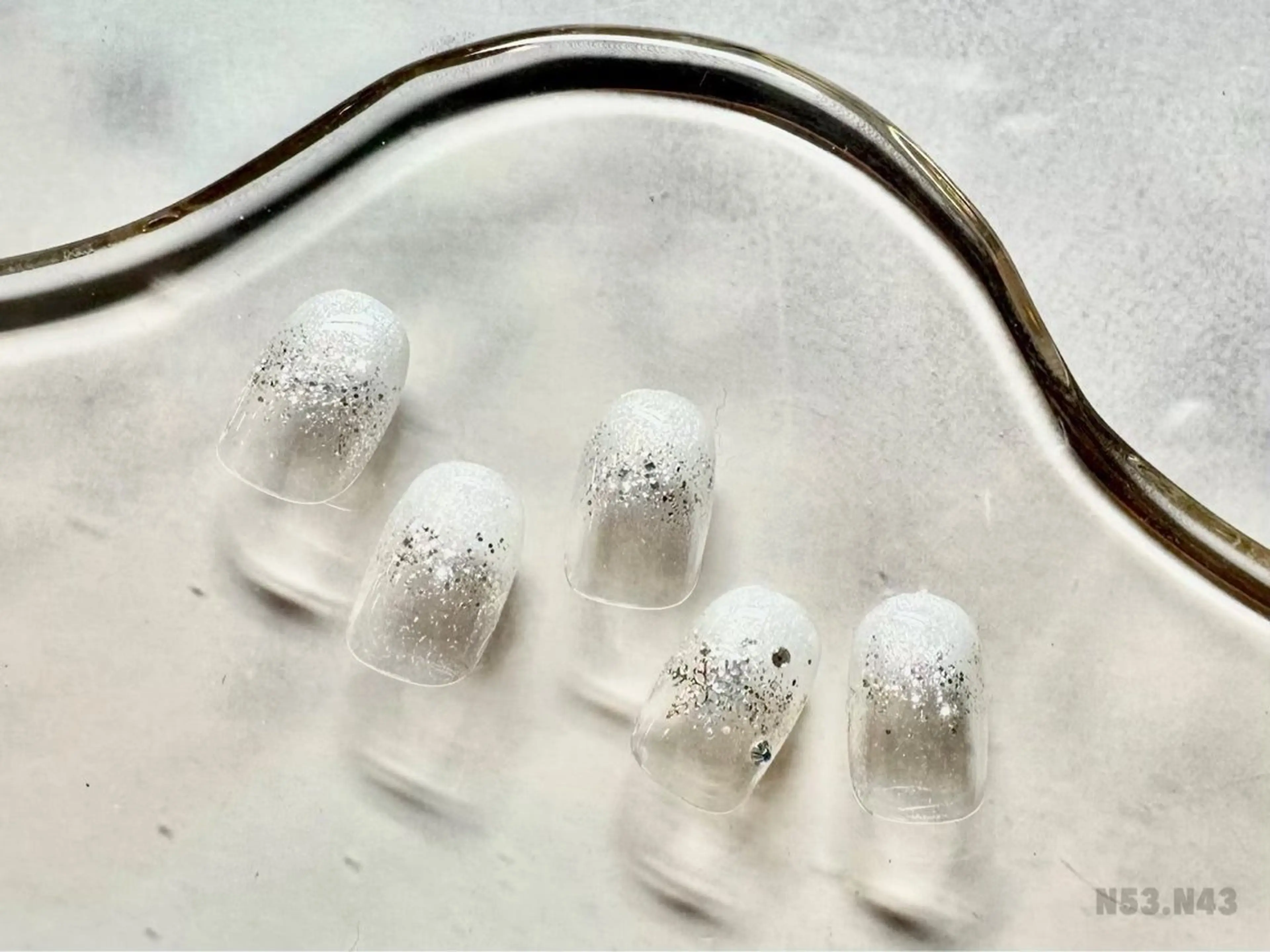 ネイル シンプルネイル 岡矢joieange 心斎橋店のネイルデザイン