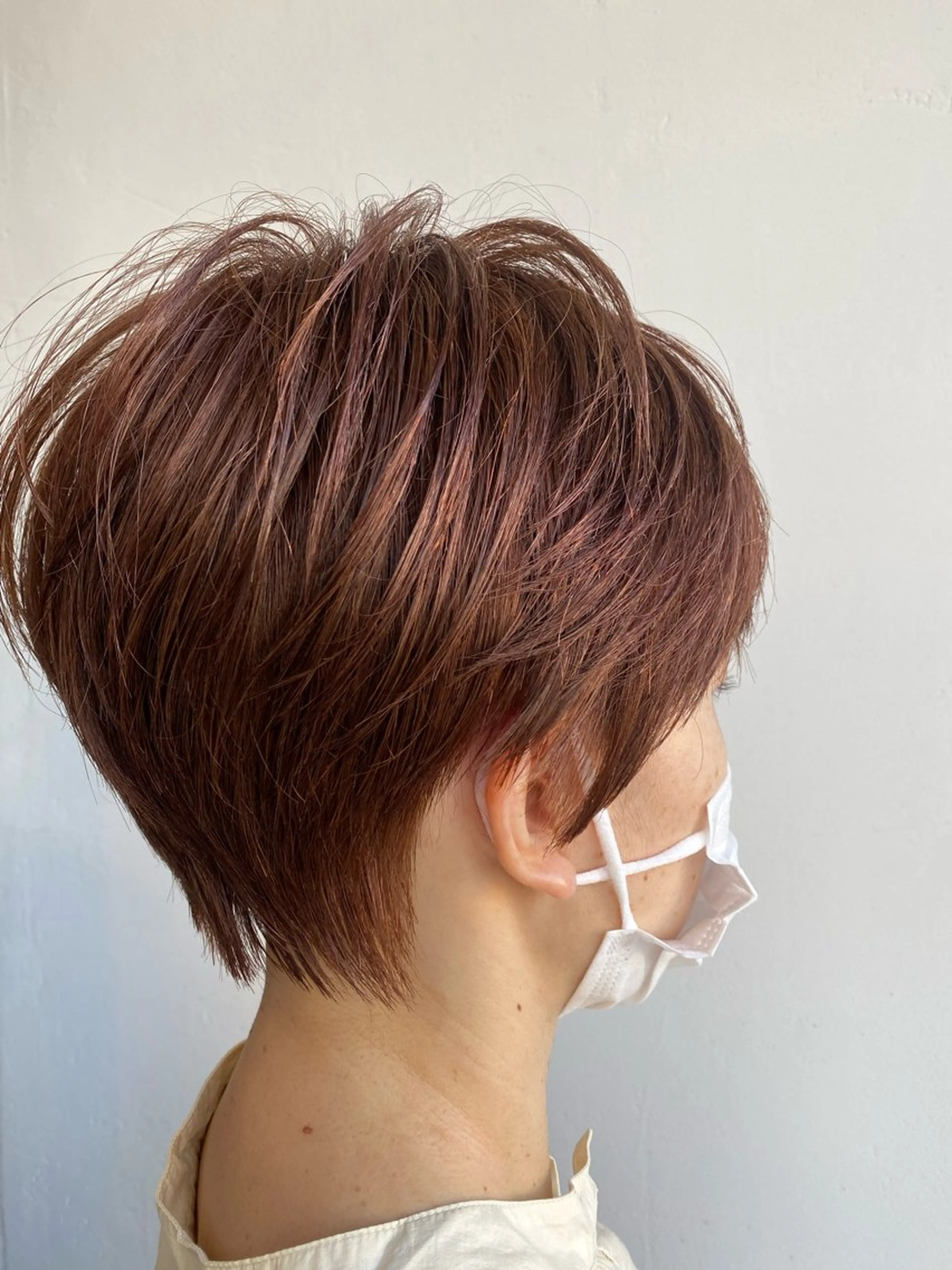 ショート カラー 立和名 泉のヘアスタイル