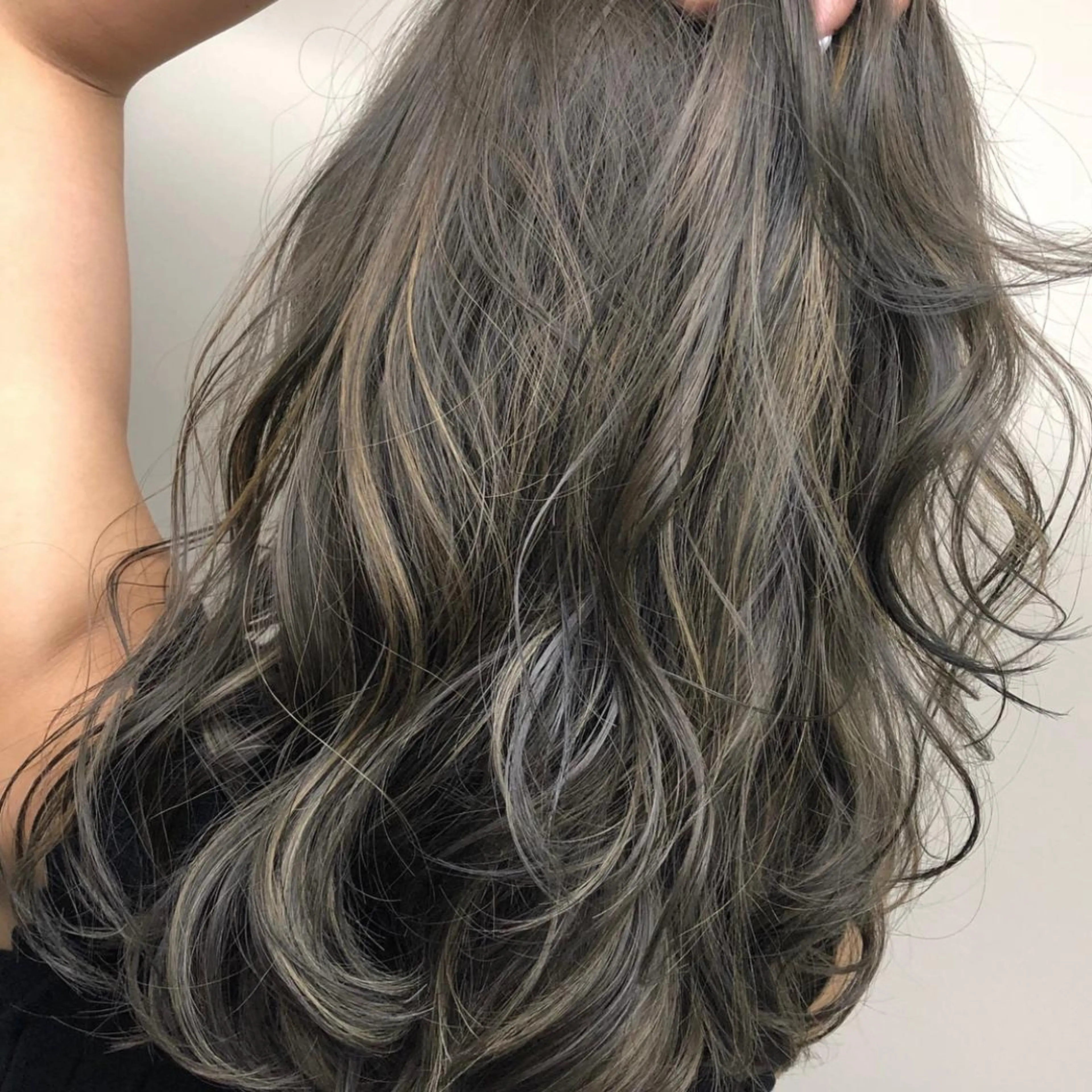 セミロング カラー La fith hair letter所属・Lafith住道 TATSUYAのヘアスタイル