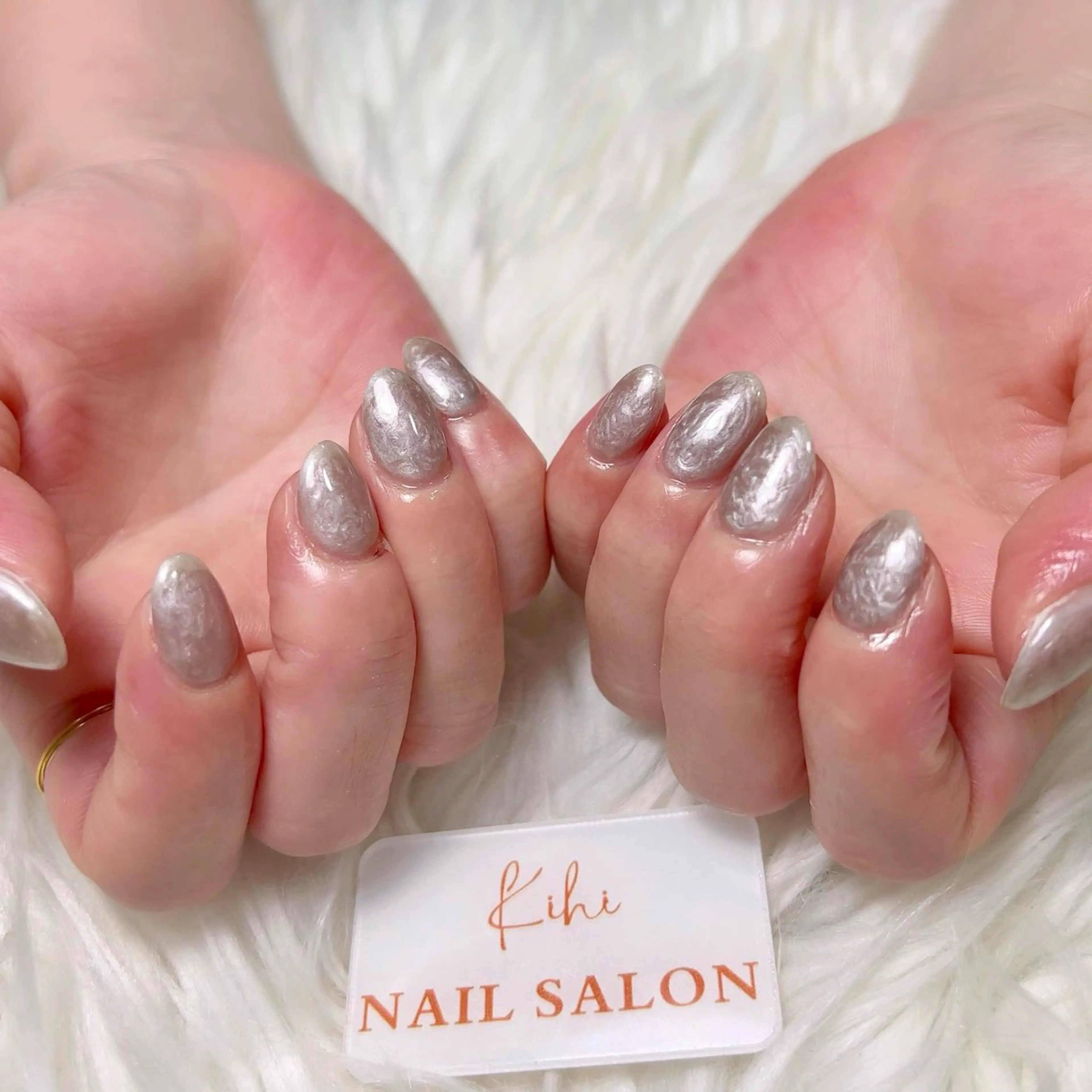 ネイル アートネイル フレンチネイル ジェルネイル グラデーション 韓国ネイル ハンドネイル 💕鈴木ユリ パラジェル/オフ無料のネイルデザイン