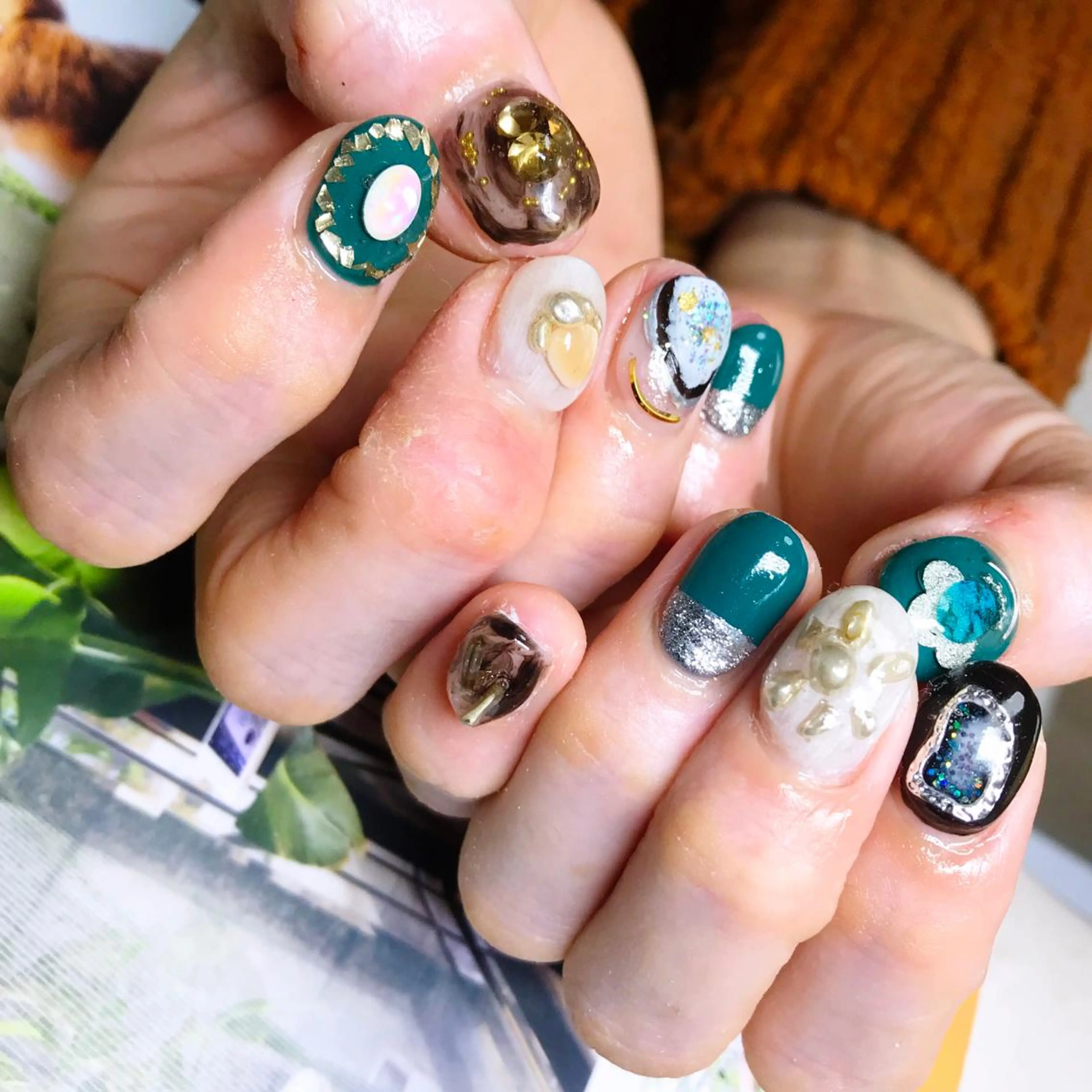 ネイル アートネイル 【カメレオン】 上村 祥子のヘアスタイル