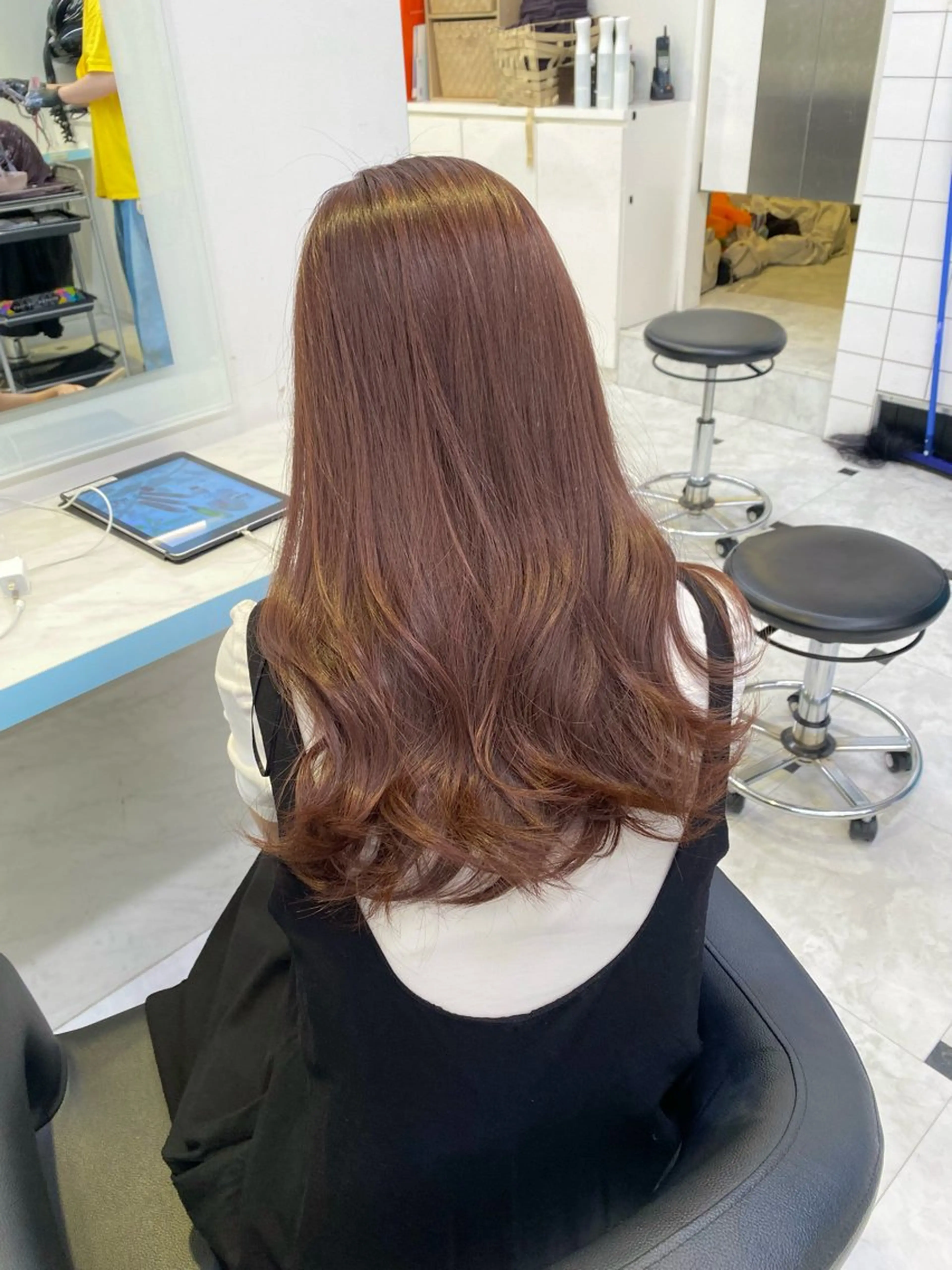 セミロング ケアブリーチ🌟 ♢WATARU♢のヘアスタイル