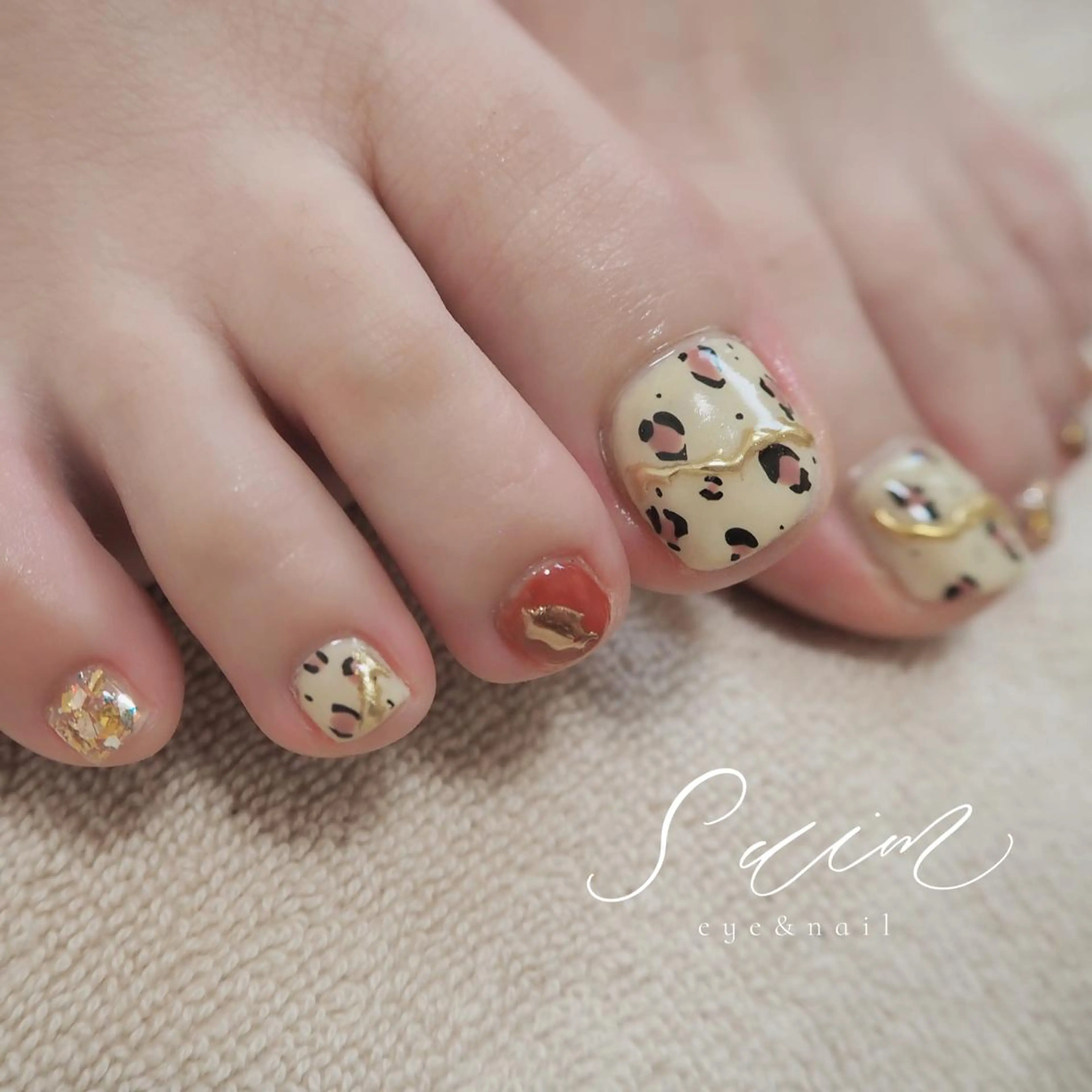 ネイル Suim所属・木下 綾のマツエク・マツパデザイン