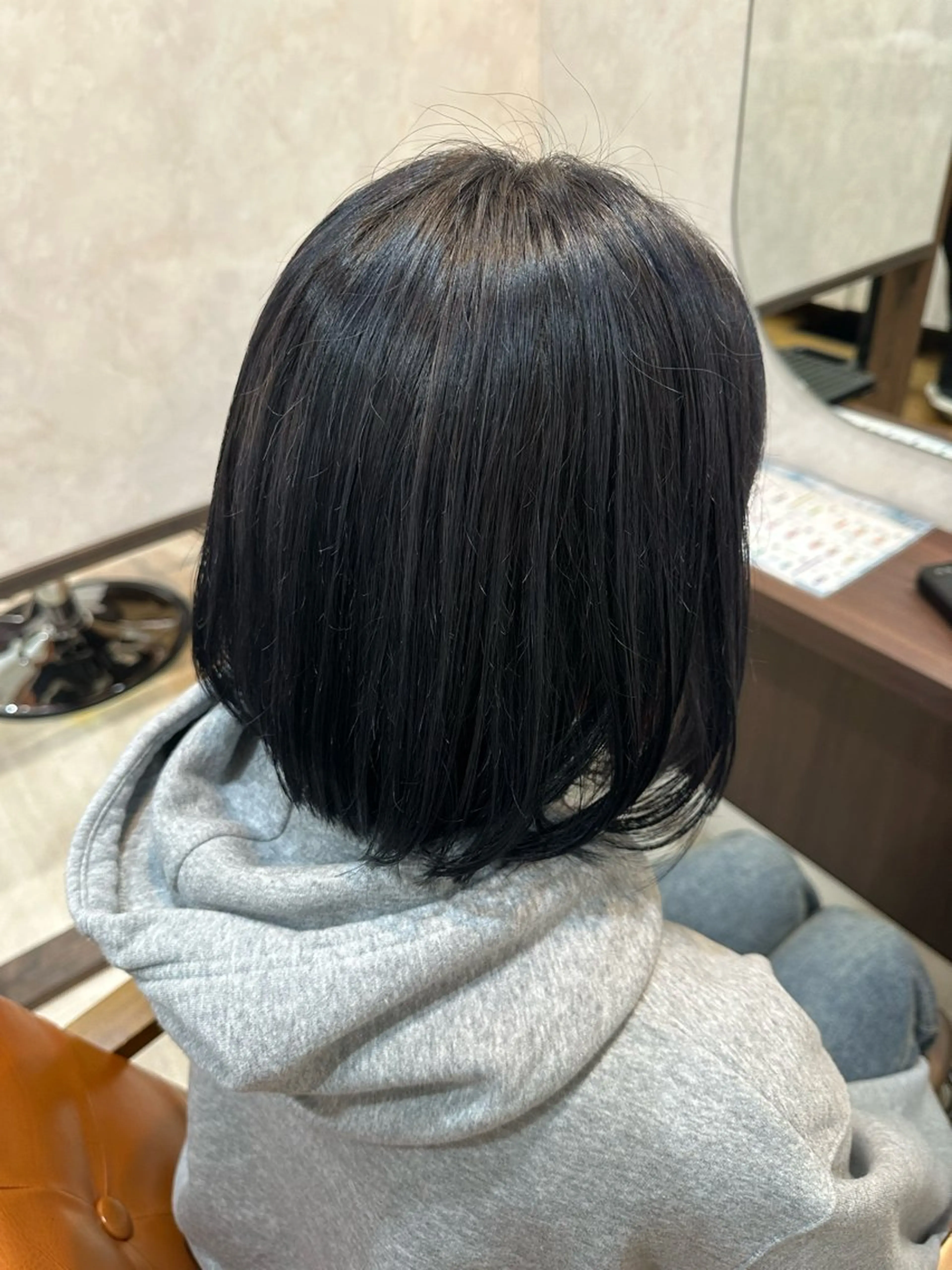 ミディアム カラー re-born副店長 松本✨髪質改善✨のヘアスタイル