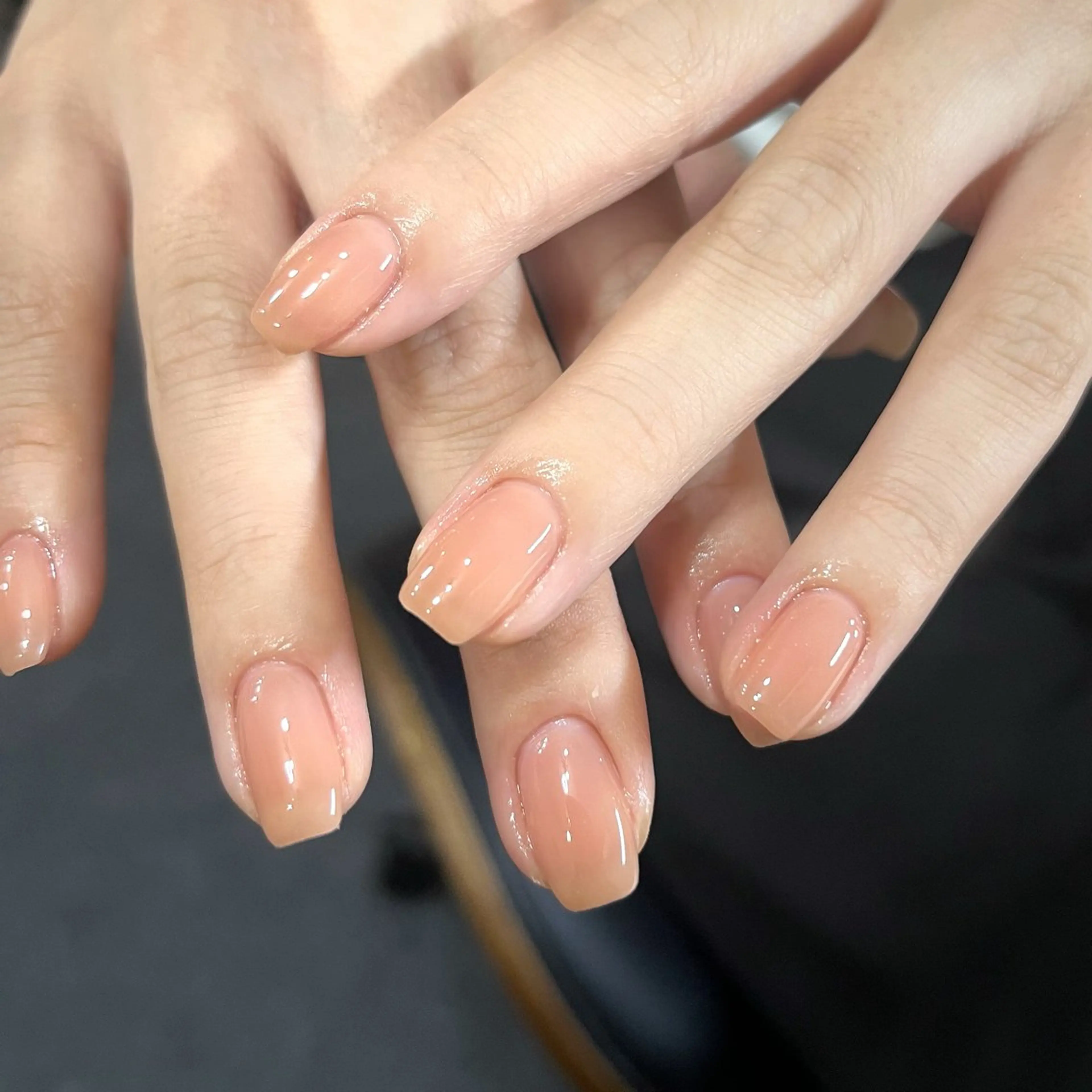 ネイル オフィスネイル ワンカラーネイル ピンク ピンクベージュ シンプルネイル ハンドネイル ハンドケア 🎀NAIL🎀 AI🪄︎︎◝✩のネイルデザイン
