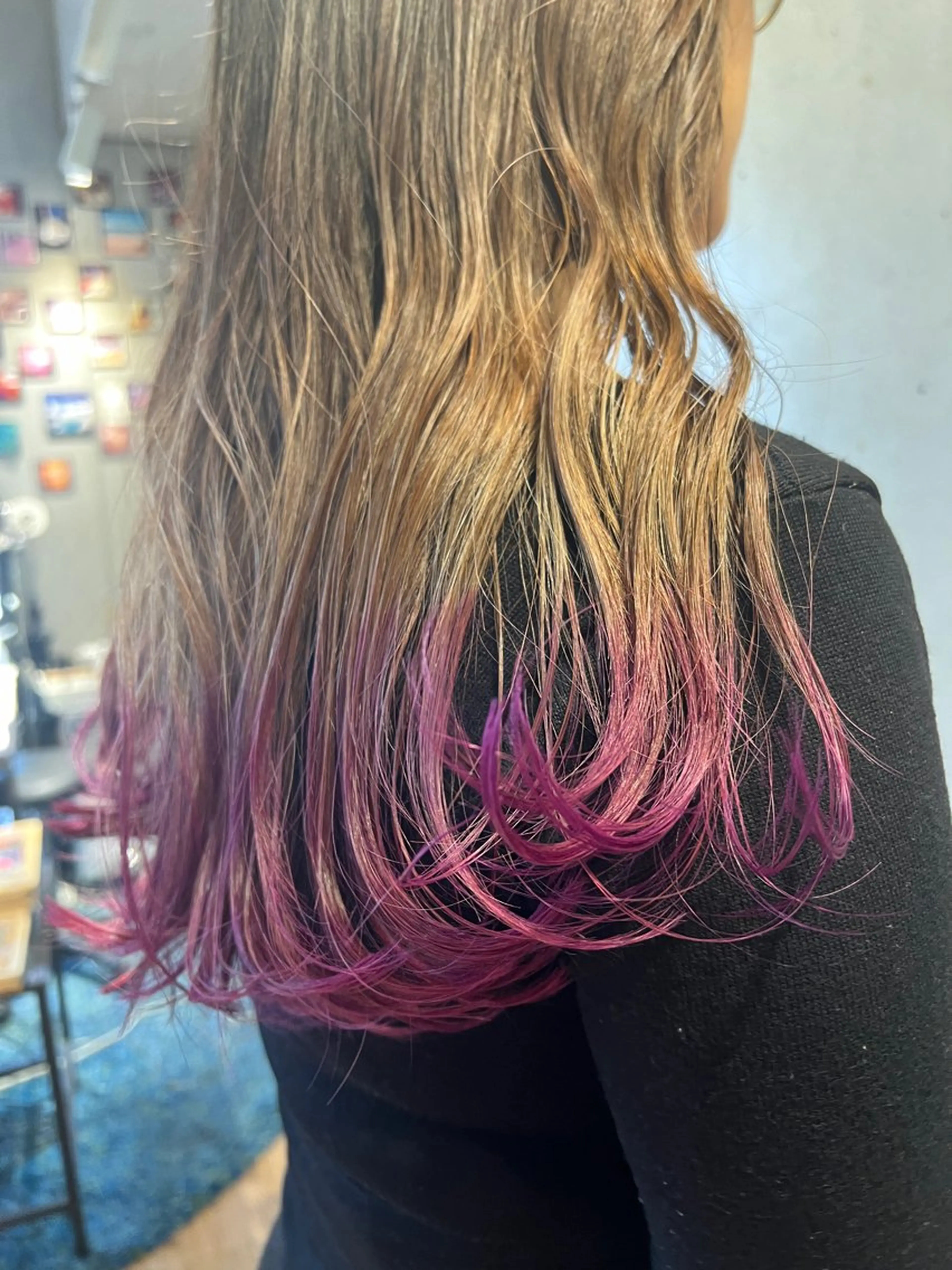 ロング カラー 透明感カラー パープルカラー BEACH　HAIR&NAIL所属・両国駅徒歩1分⭐️ アイロン仕上げのヘアスタイル