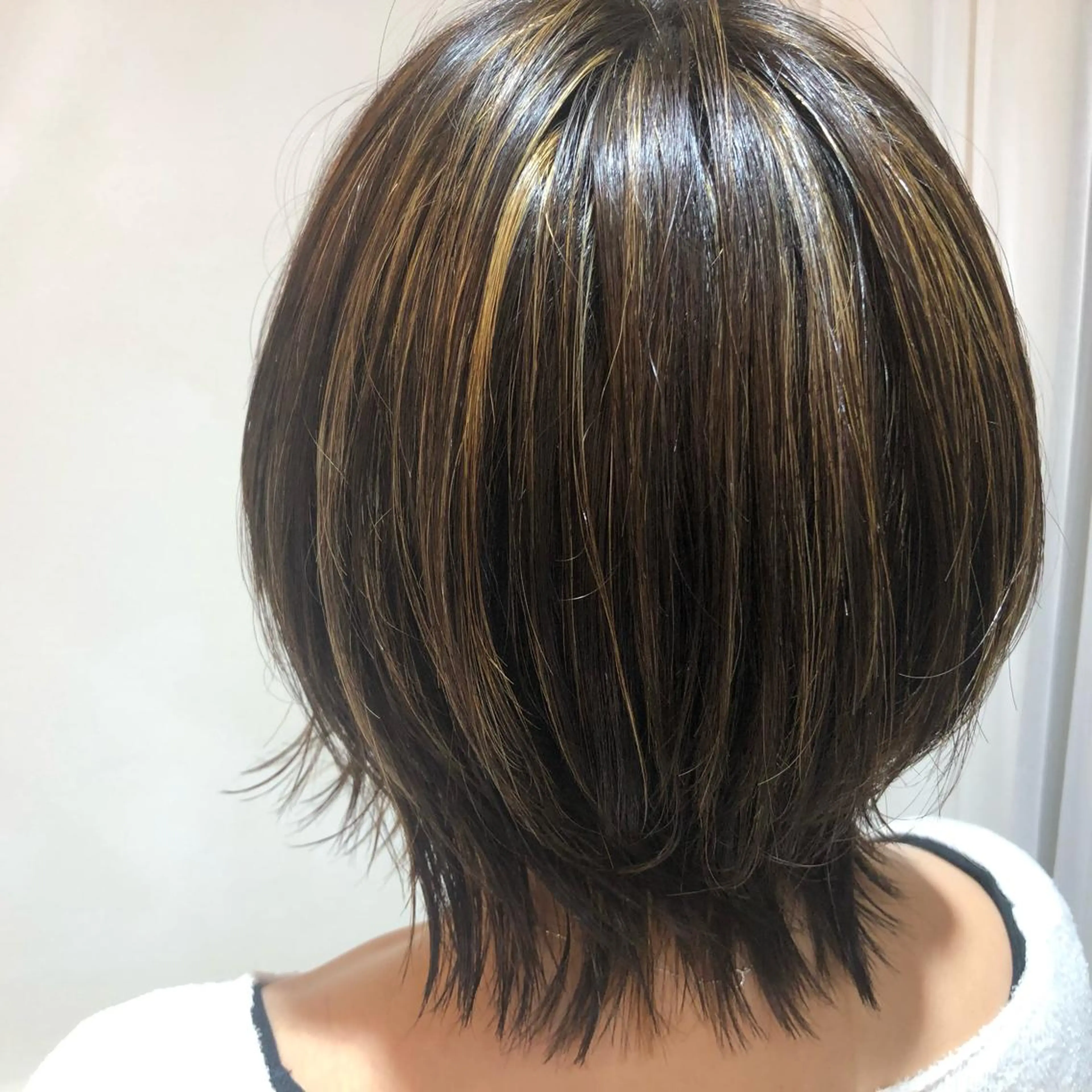 ショート カラー 横浜Bob美容師🤎 ERINAのヘアスタイル