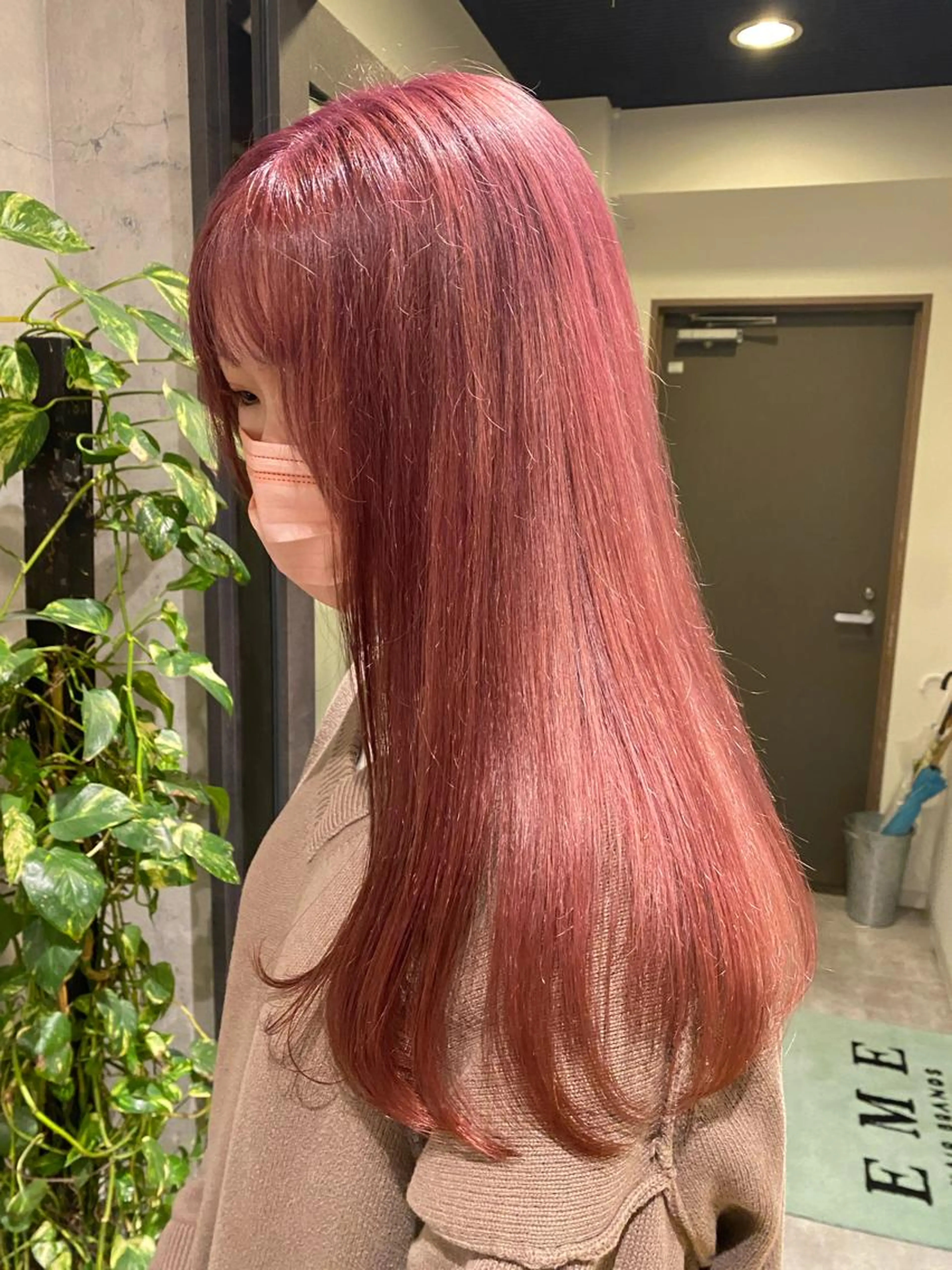 wカラー🌈(ハイライトor全頭)＋大人気ミルボントリートメントの写真