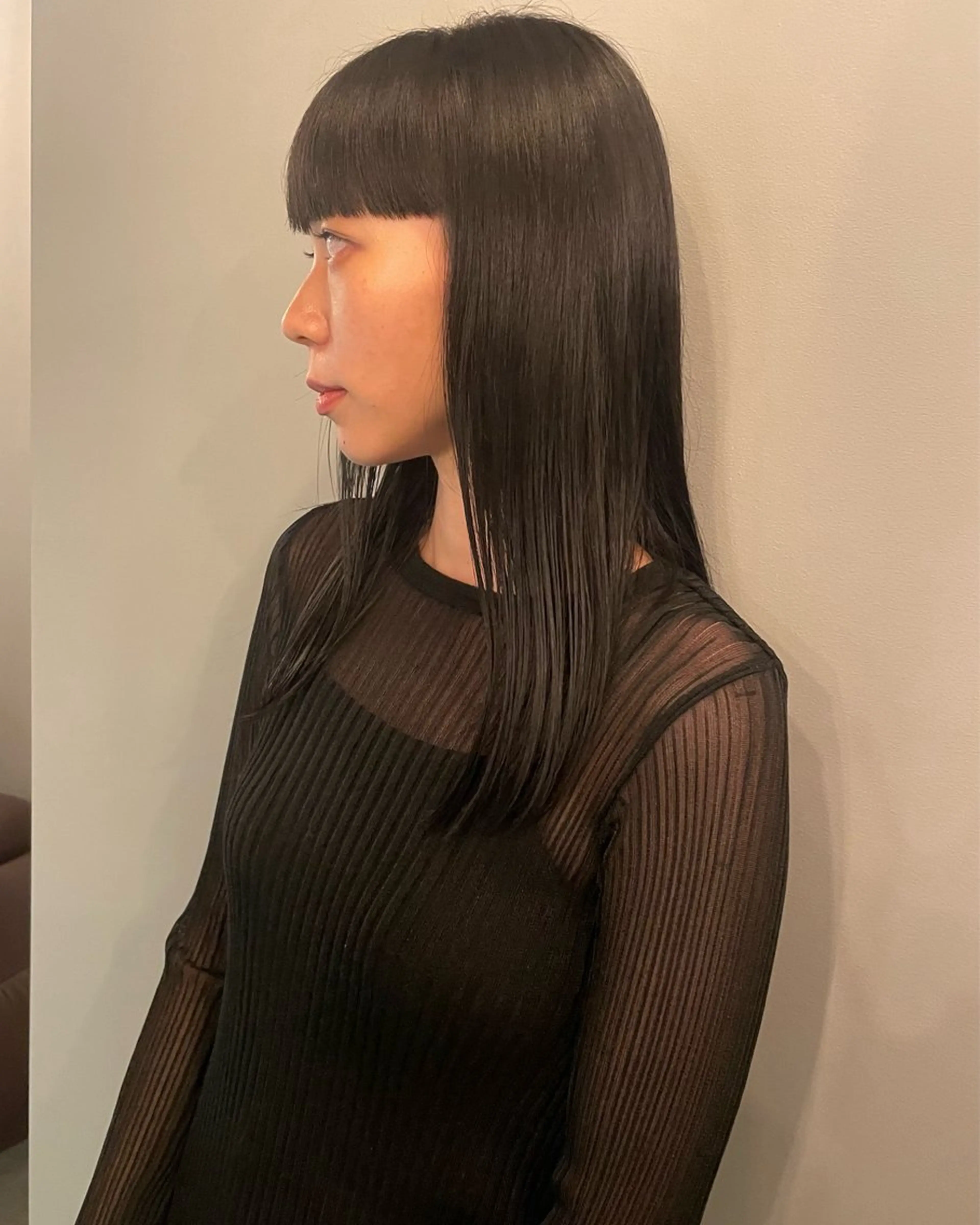 セミロング カラー 黒髪 ブルーカラー ブルーブラック 透明感カラー ネイビーカラー 原宿/ケパーマ 🧺ユウマのヘアスタイル