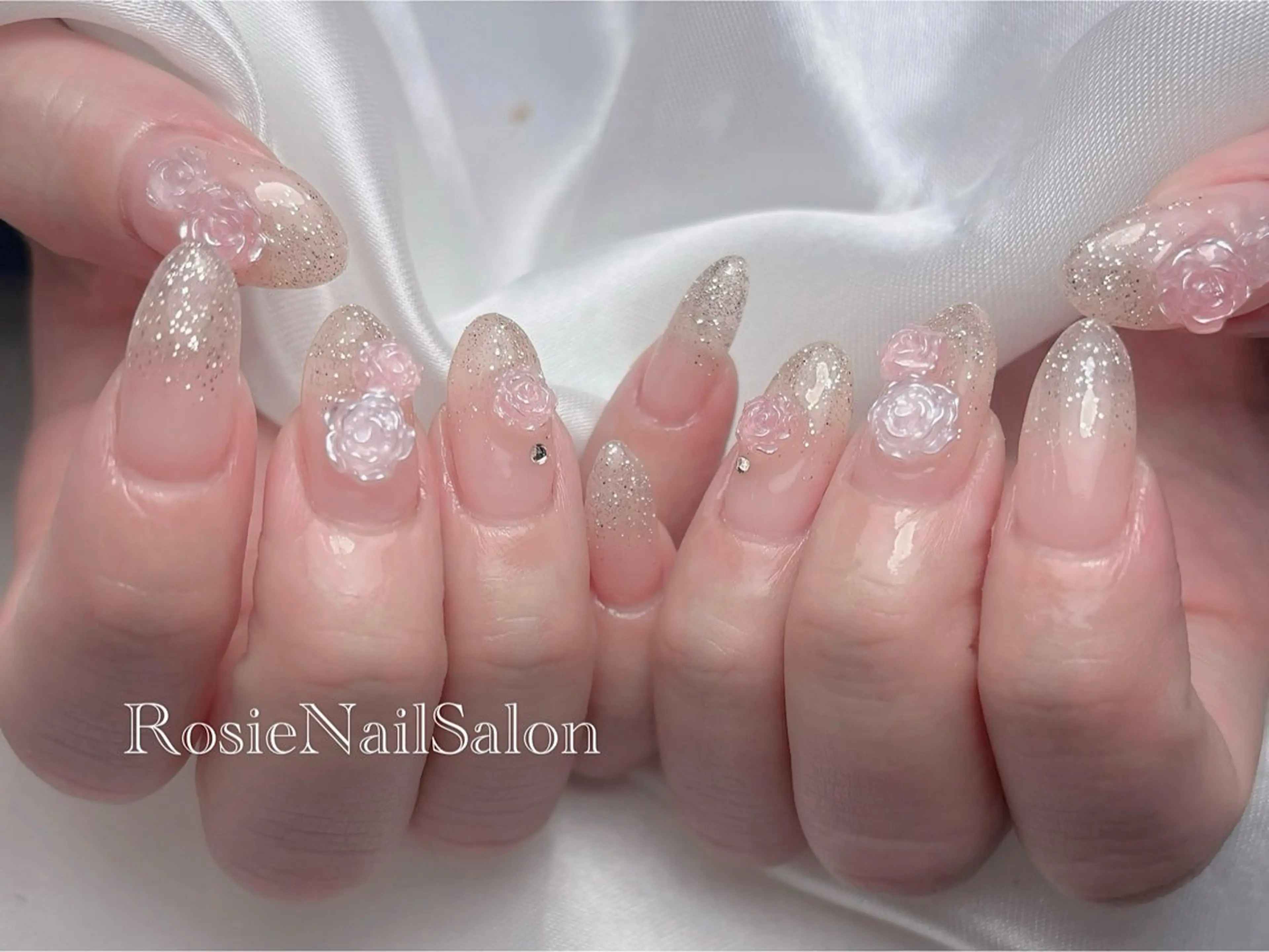 ネイル Rosie Nail サロン南越谷のネイルデザイン