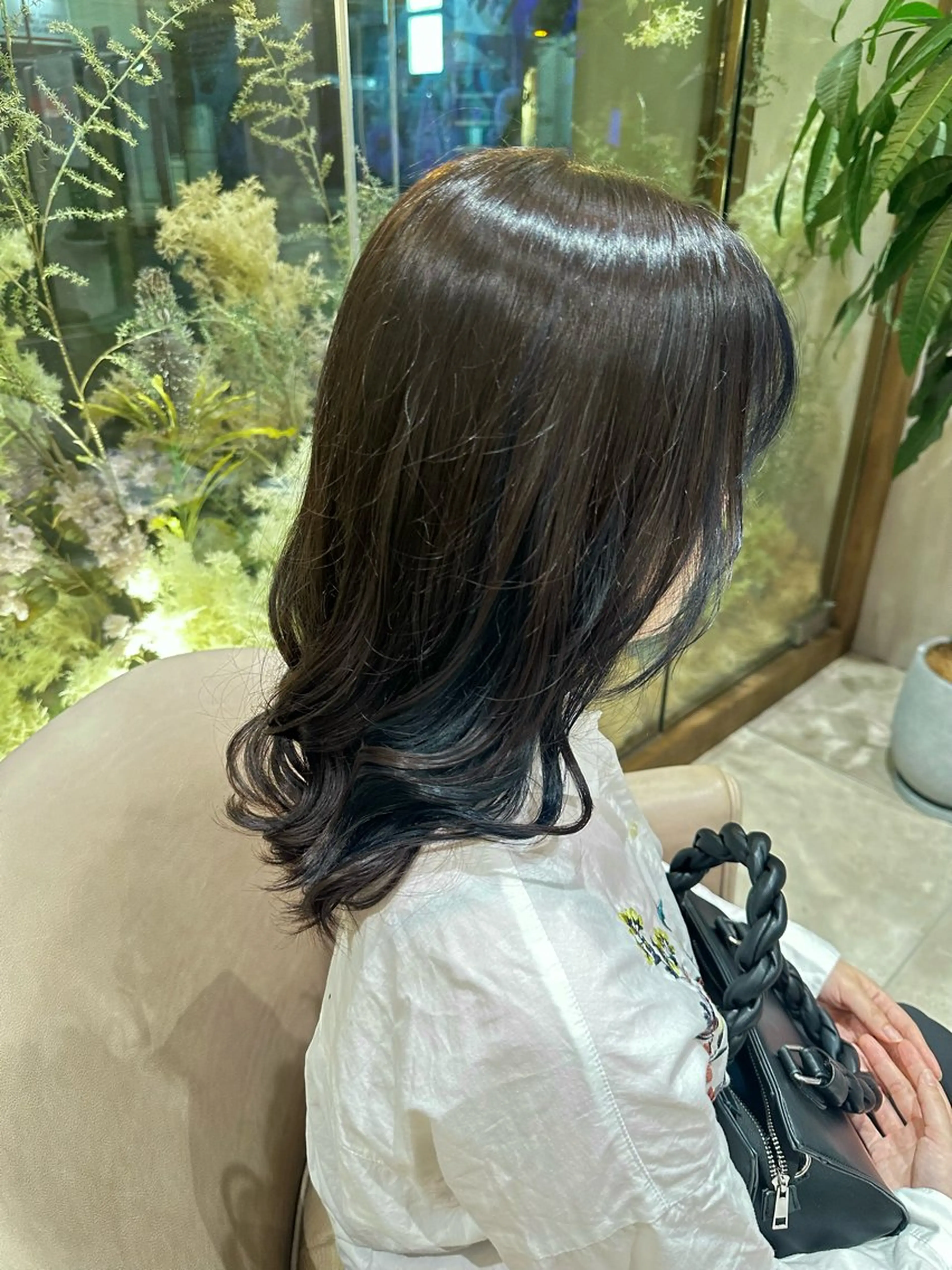 ミディアム カラー ネイビーカラー LUZ所属・古川 真衣のその他イメージ