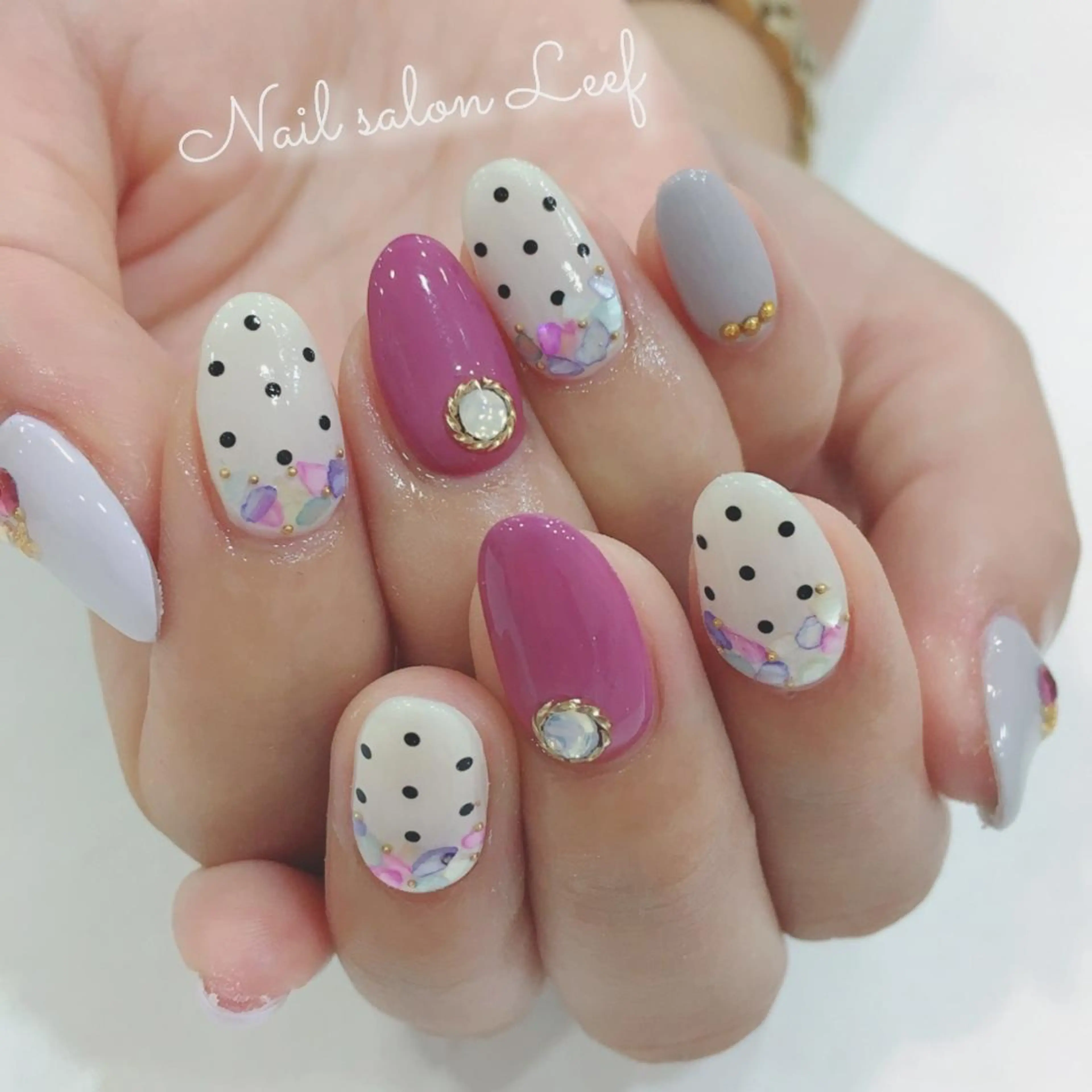 ネイル Nail leef《リーフ》所属・kahosan 𓆉のネイルデザイン