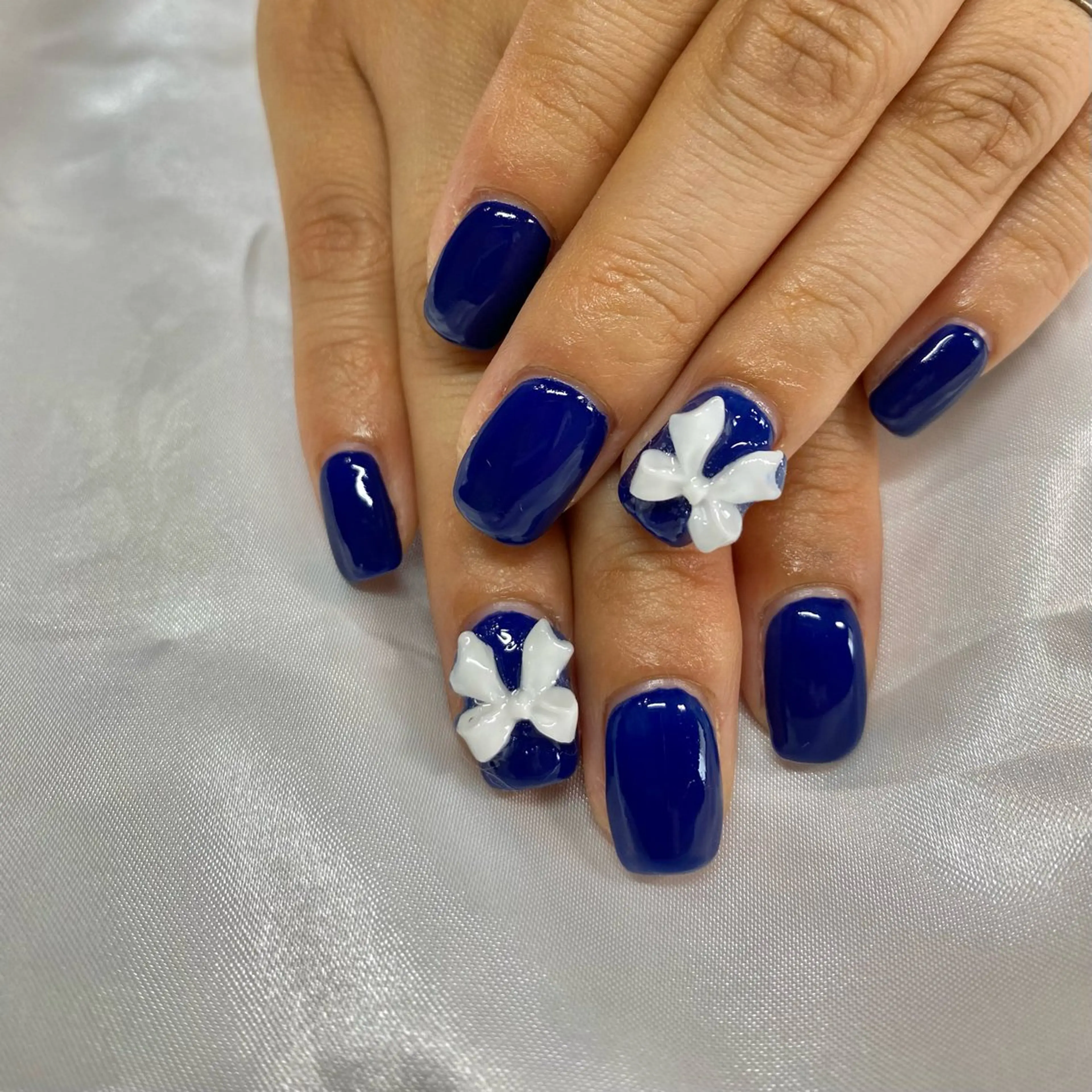 ネイル ハンドネイル デコパーツが得意♪ ネイル/眉毛/エステの眉毛・アイブロウイメージ