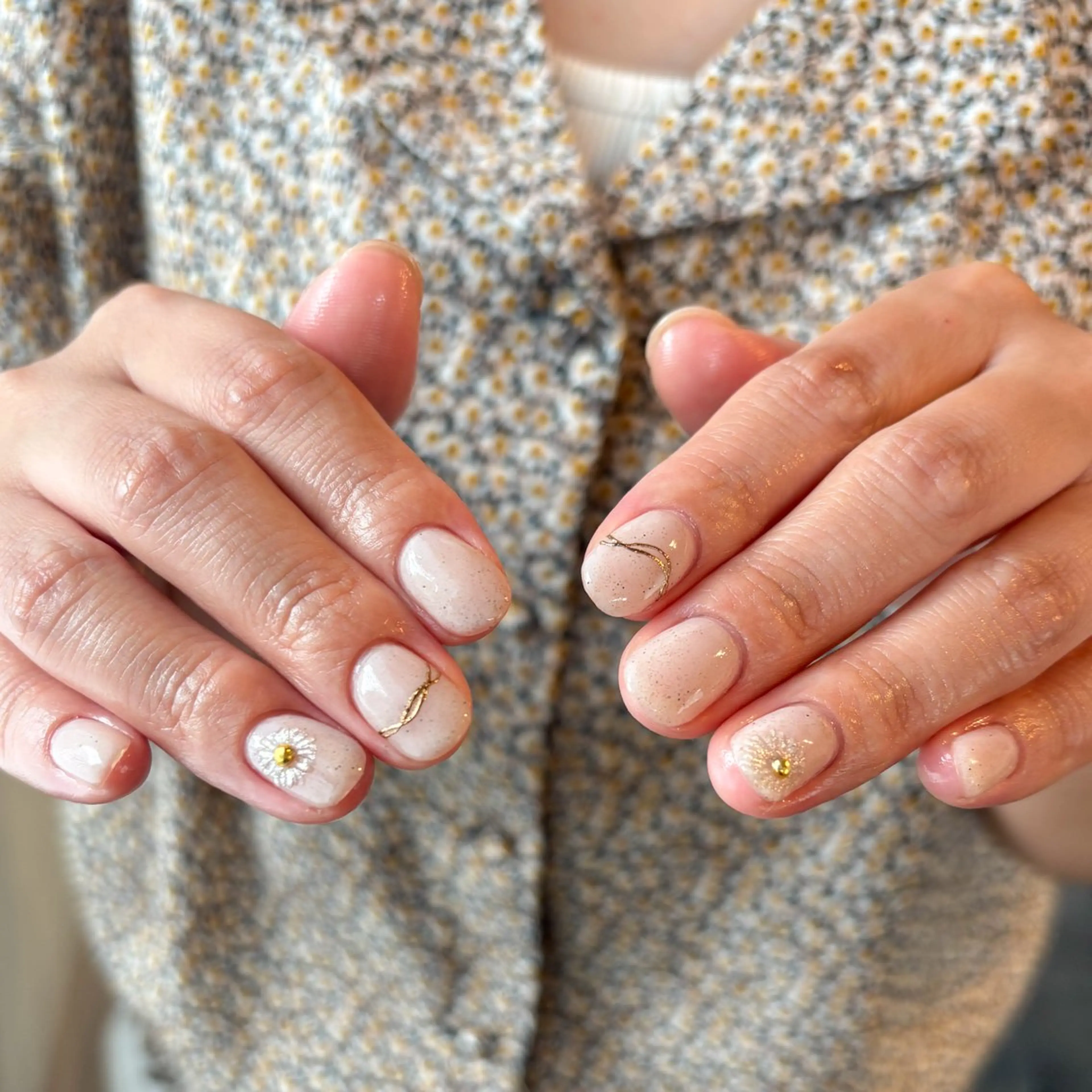 ネイル 🌲🌳🚪iiit o🌲🌳🌲のネイルデザイン