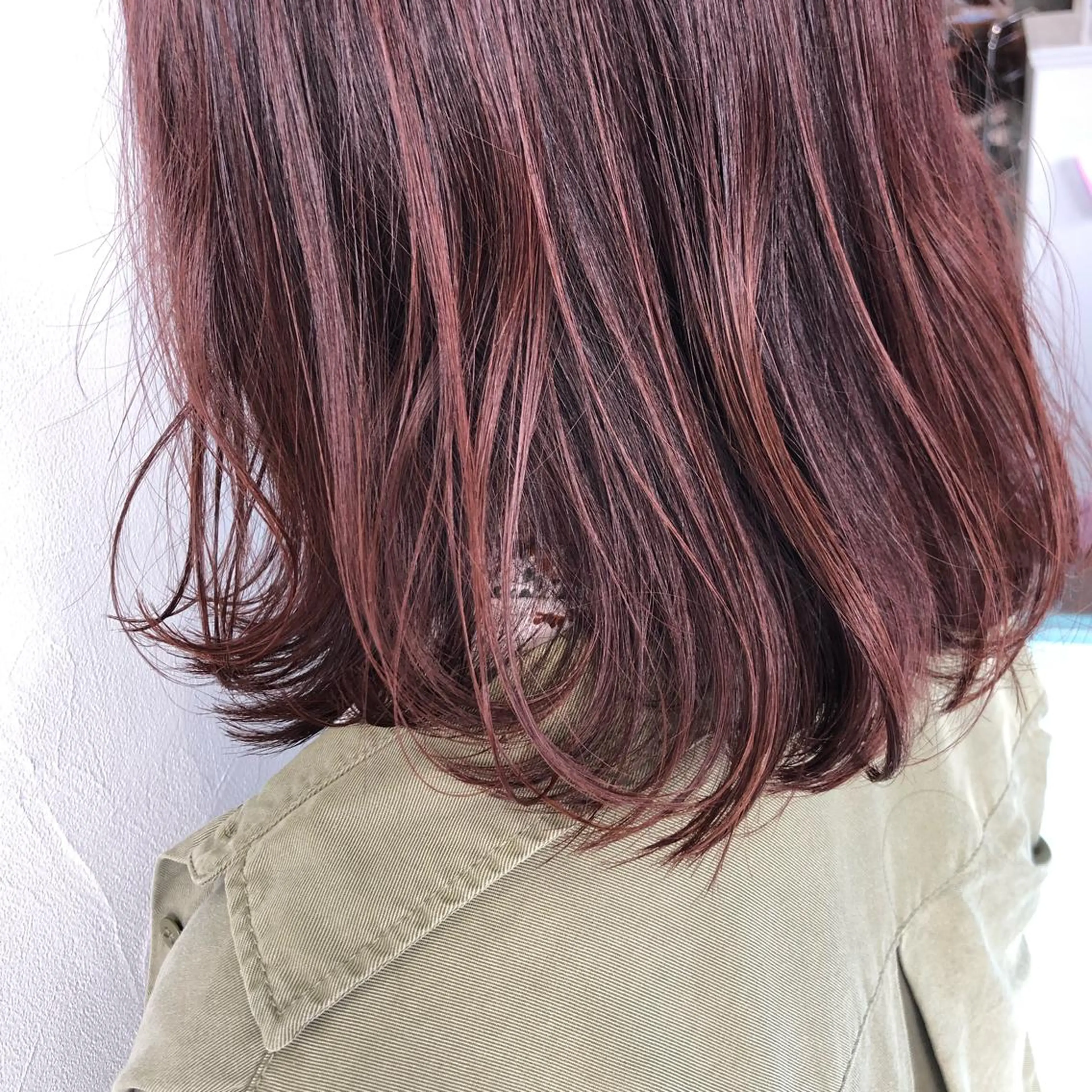 ショート レッドブラウン Lit所属・Lit.豊橋 夏目のヘアスタイル