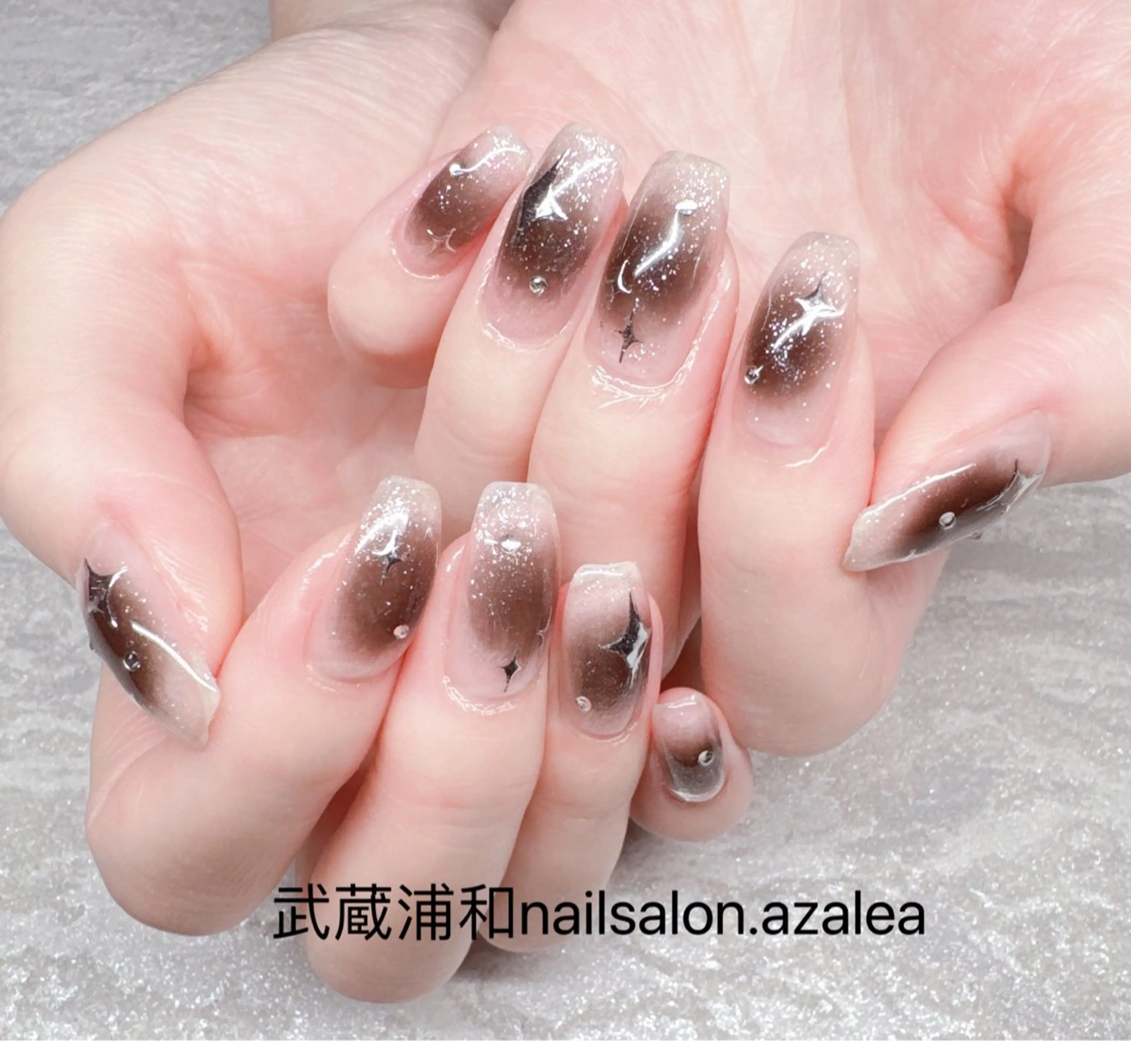 ネイル ハンドネイル R inのネイルデザイン